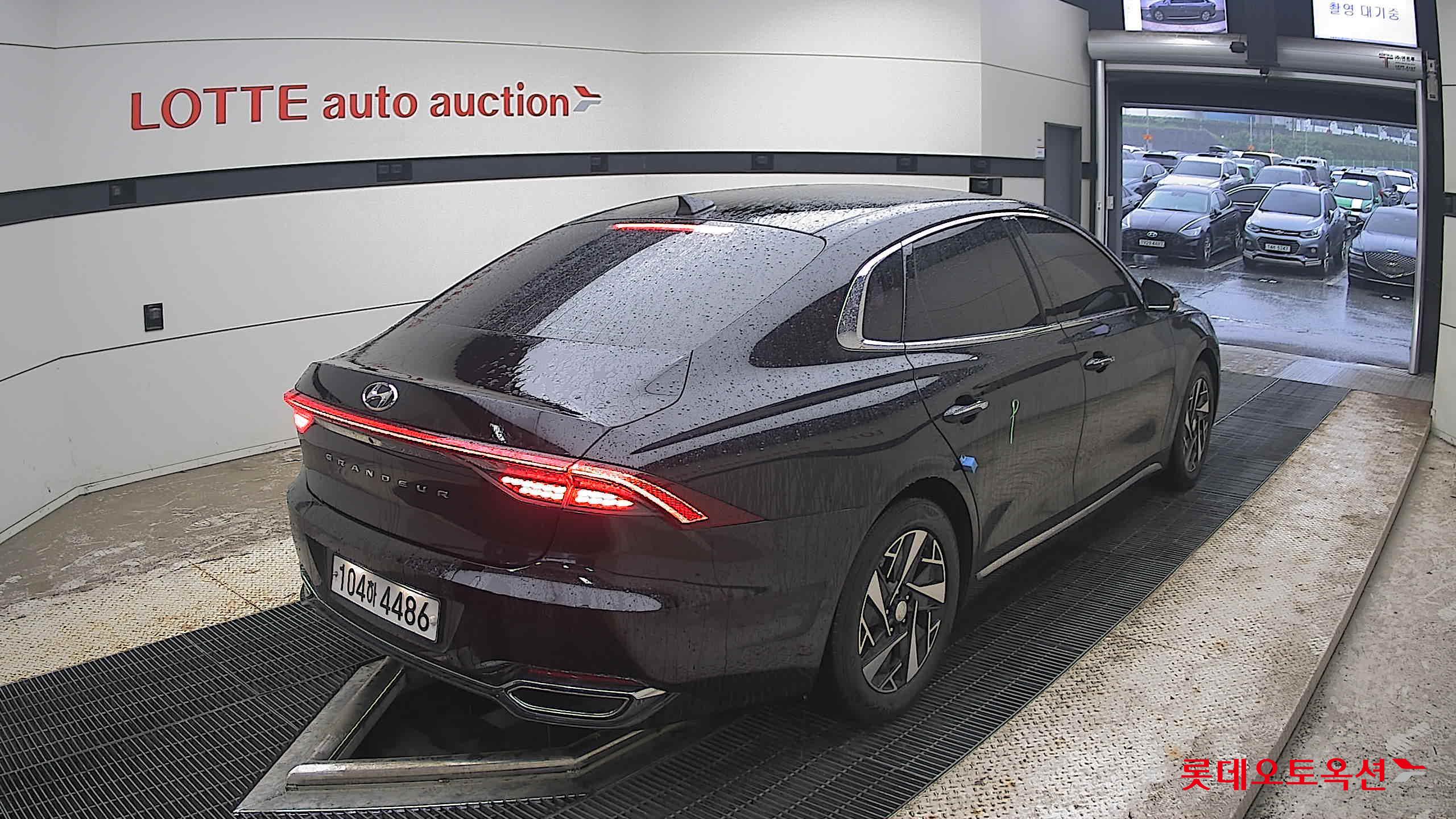 2020 - hyundai grandeur