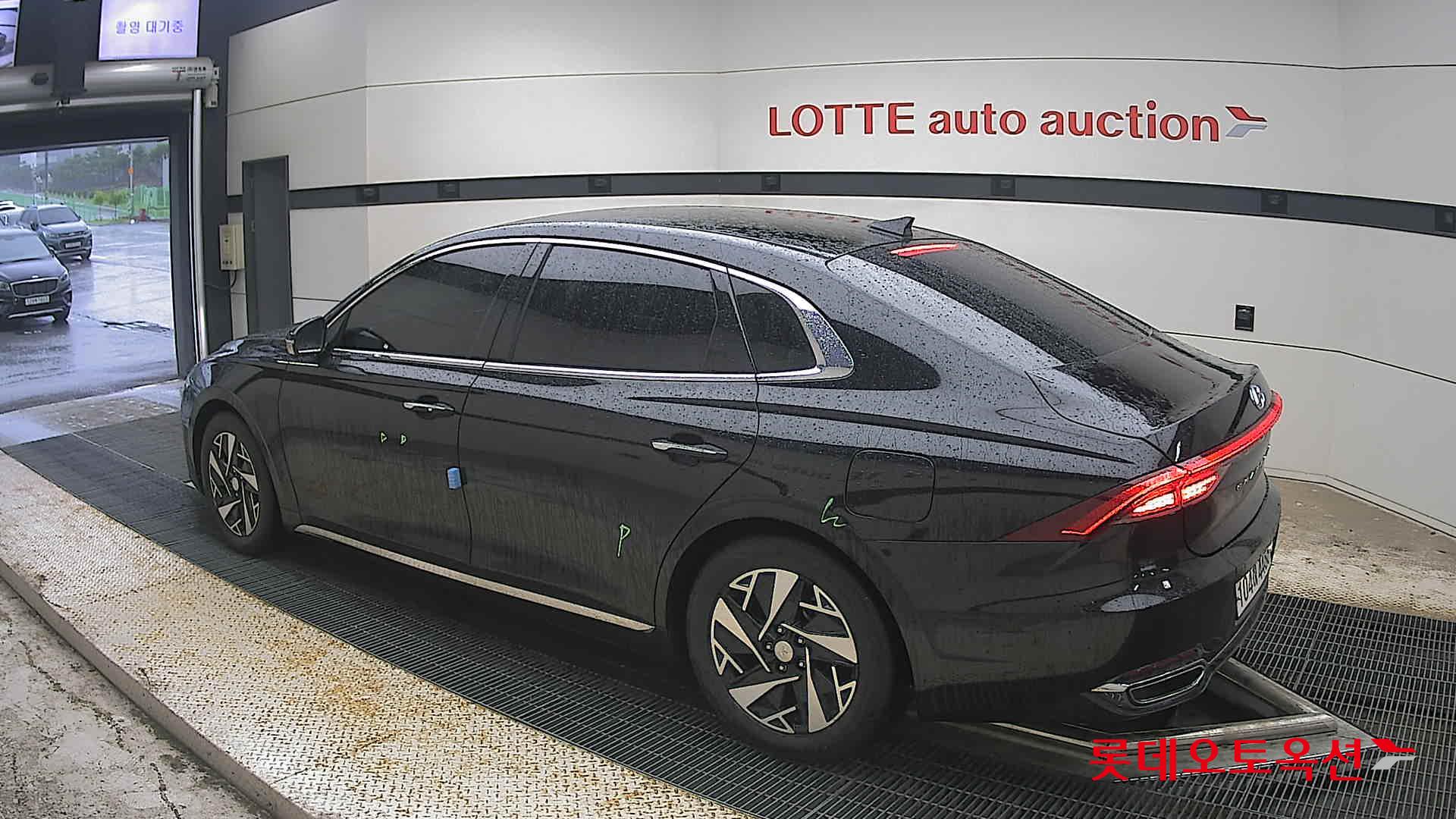 2020 - hyundai grandeur