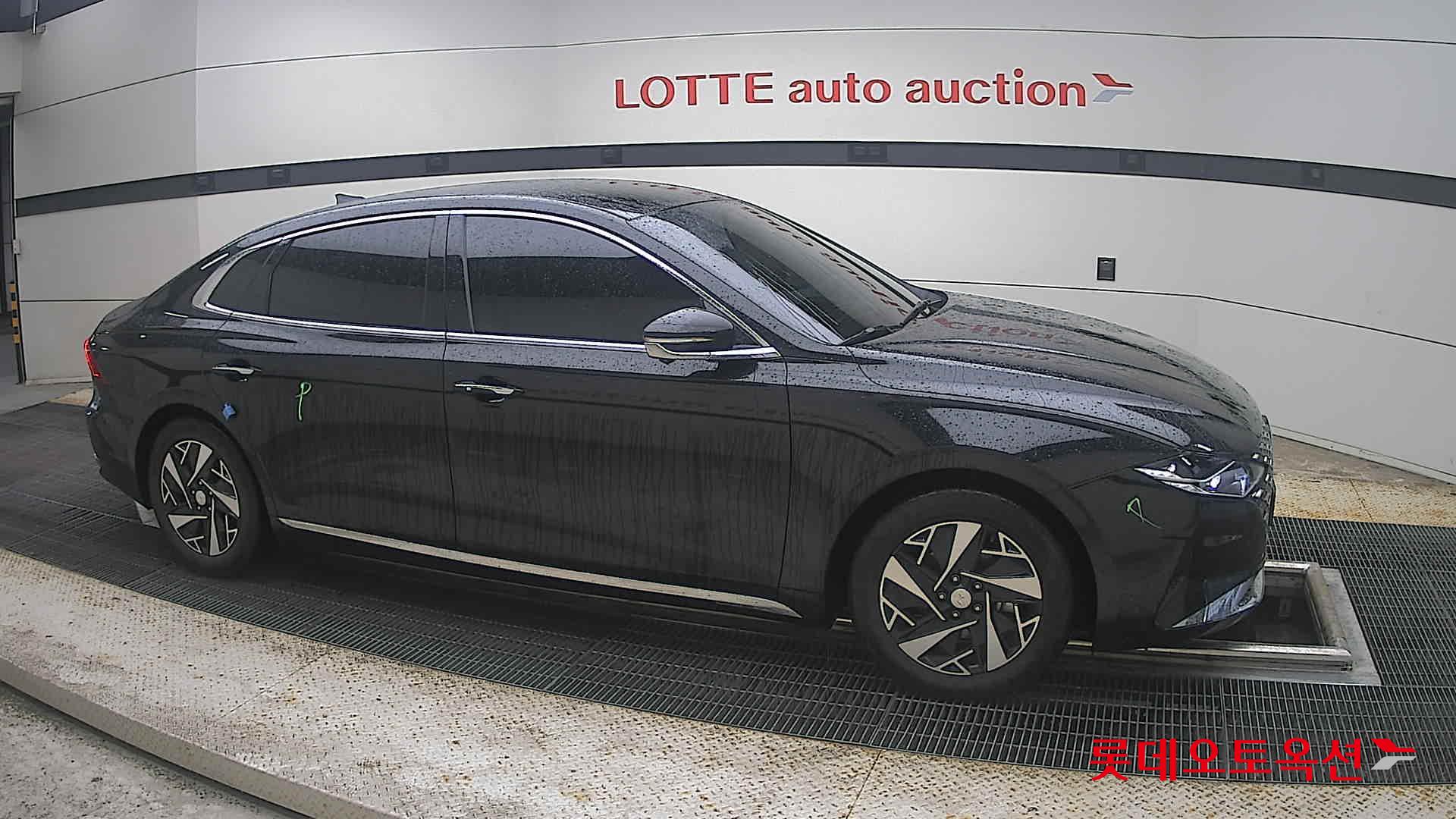 2020 - hyundai grandeur