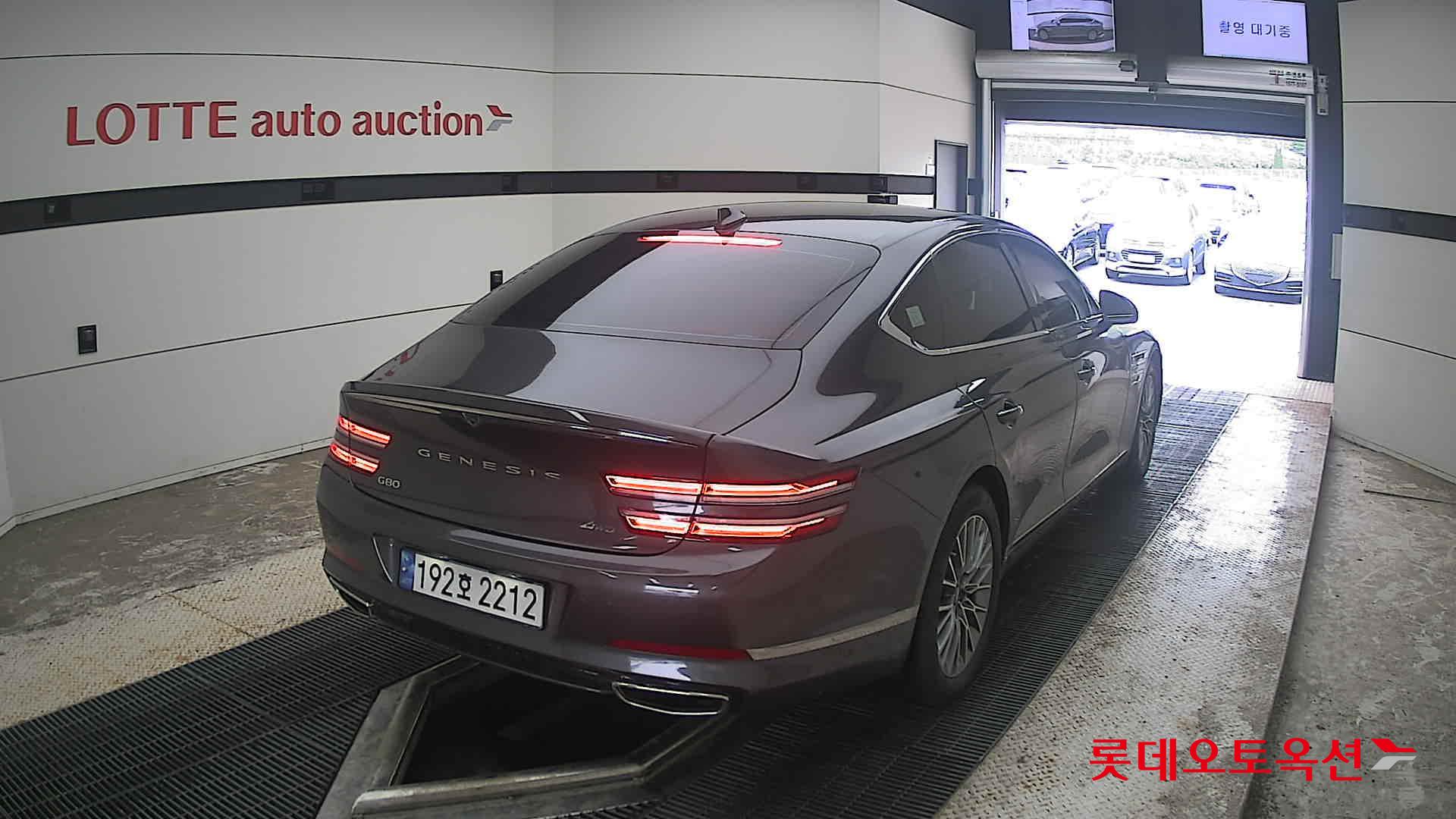 2022 - genesis g80