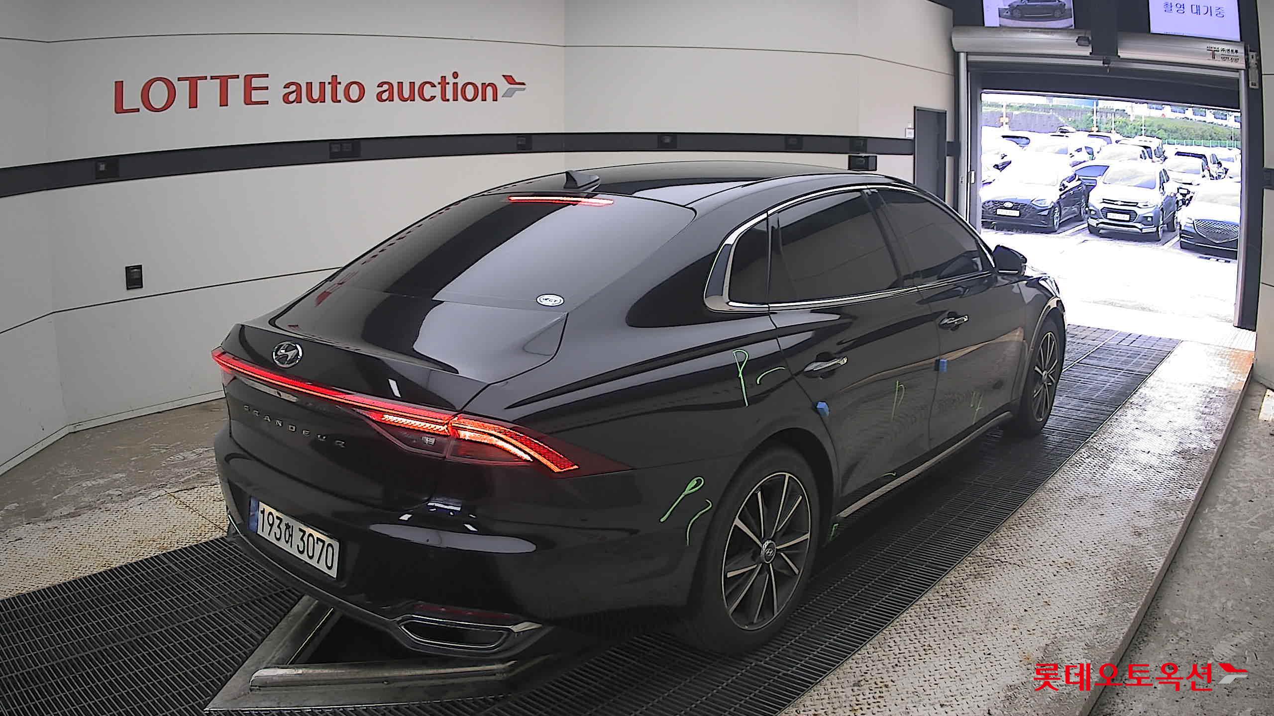 2022 - hyundai grandeur