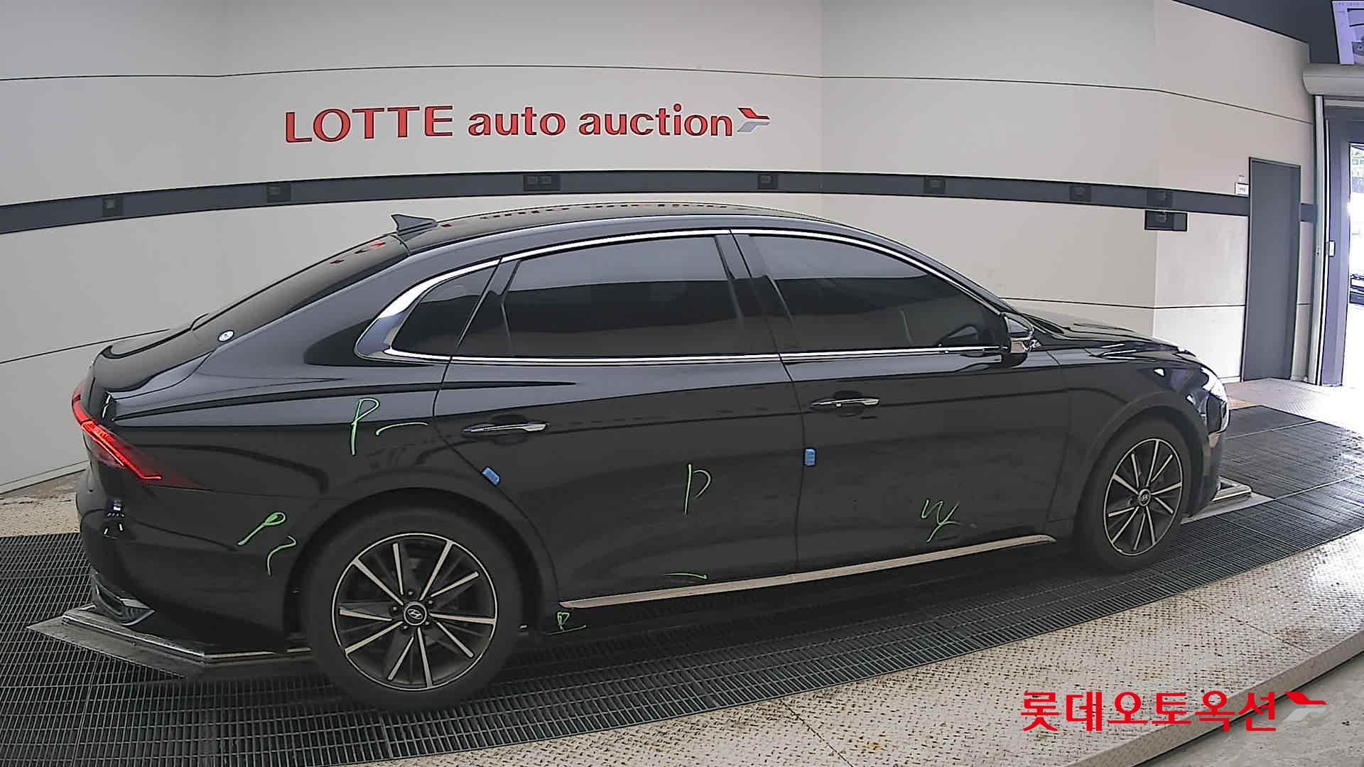 2022 - hyundai grandeur