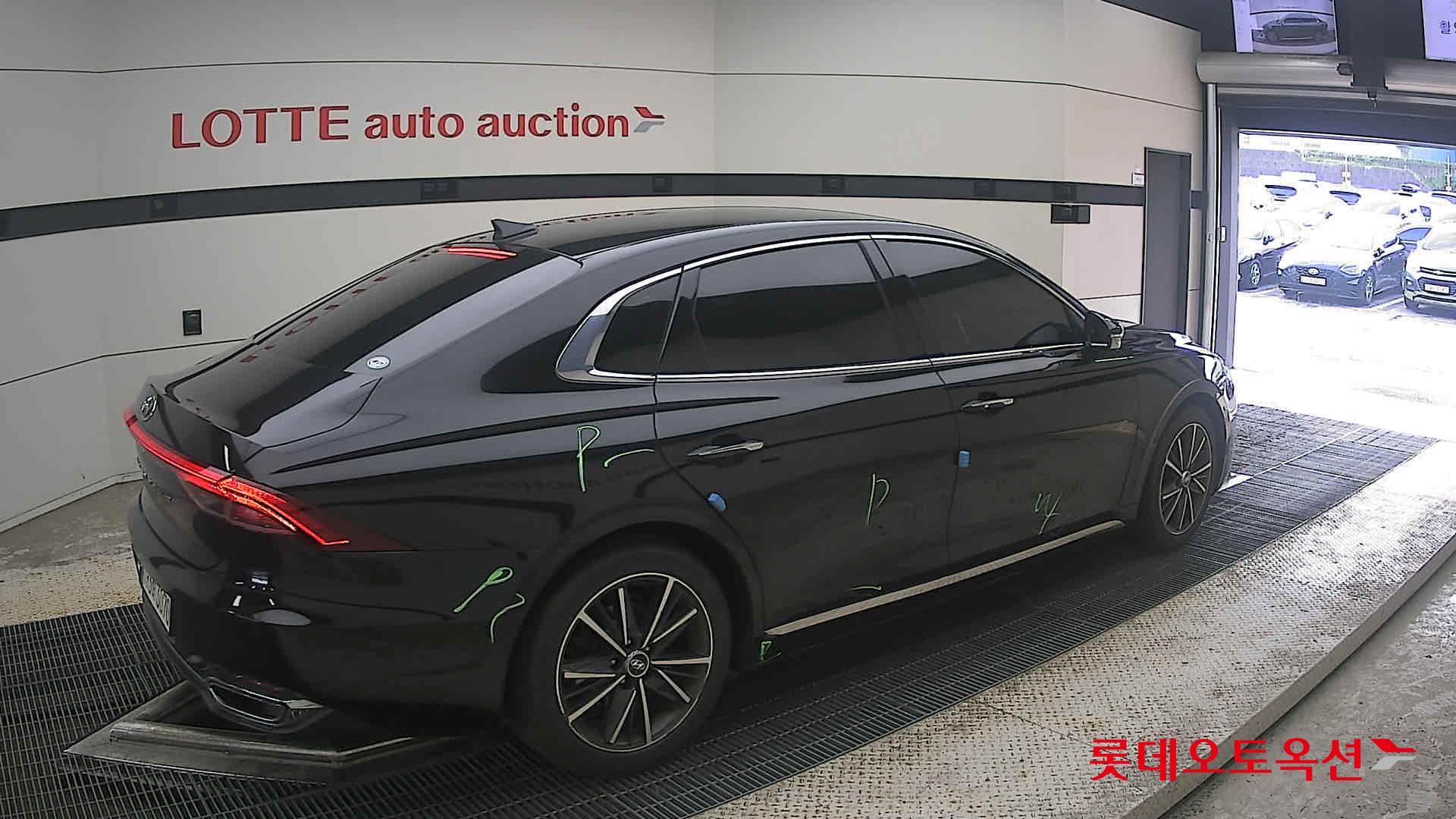2022 - hyundai grandeur