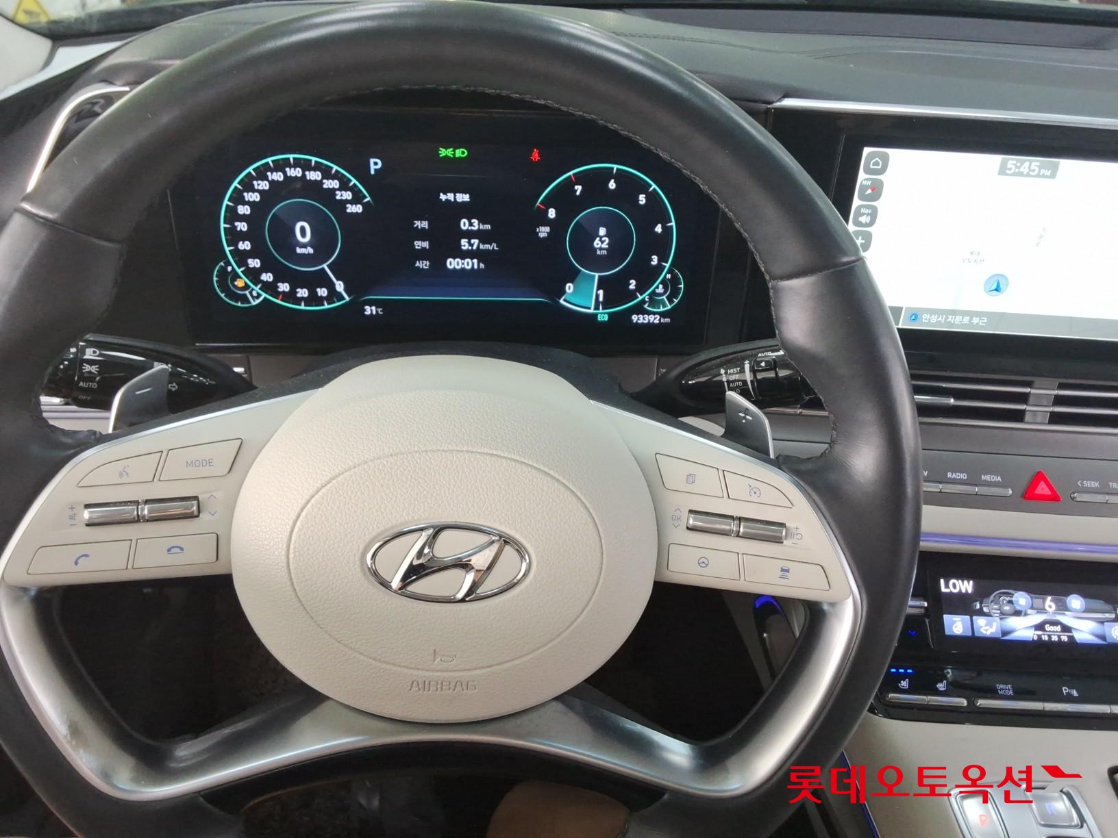2022 - hyundai grandeur