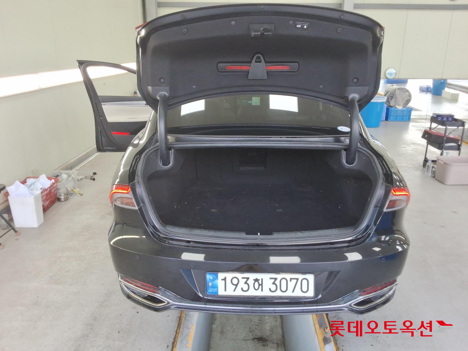 2022 - hyundai grandeur