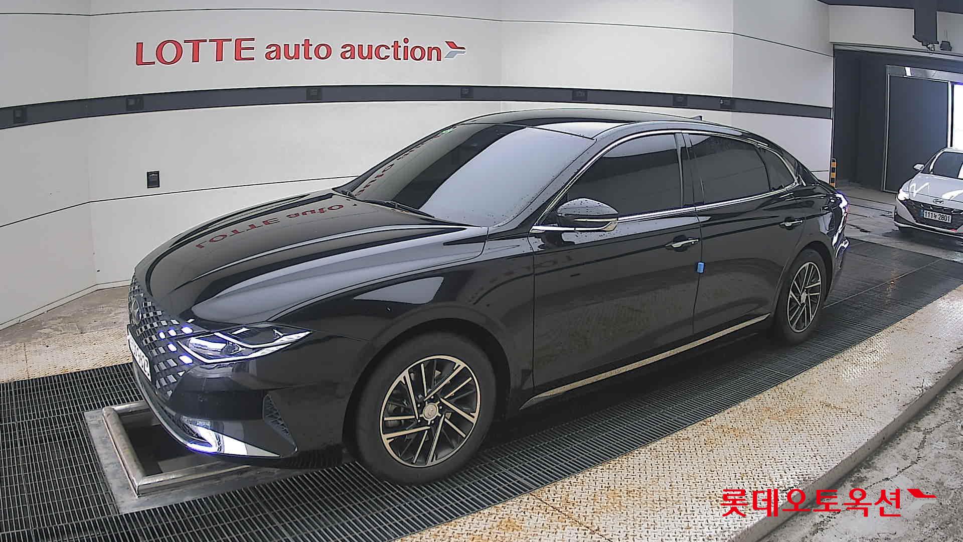 2022 - hyundai grandeur