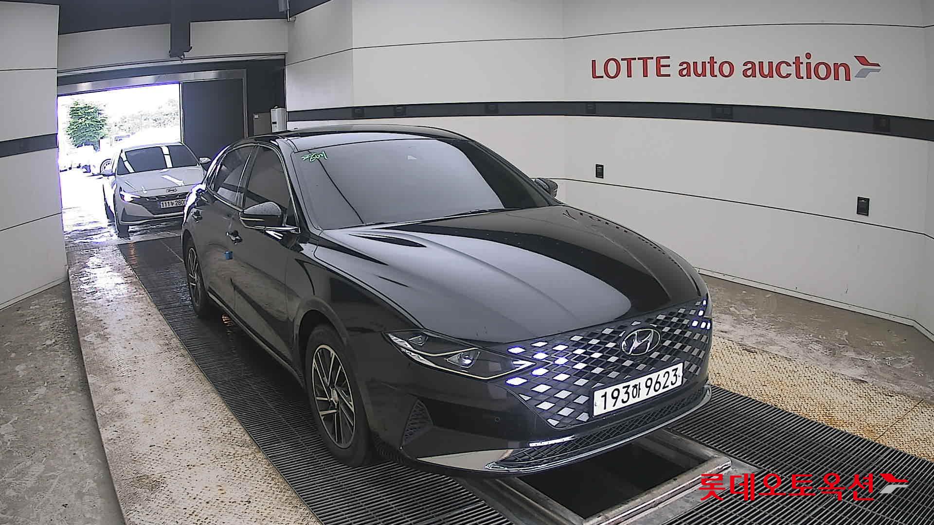 2022 - hyundai grandeur