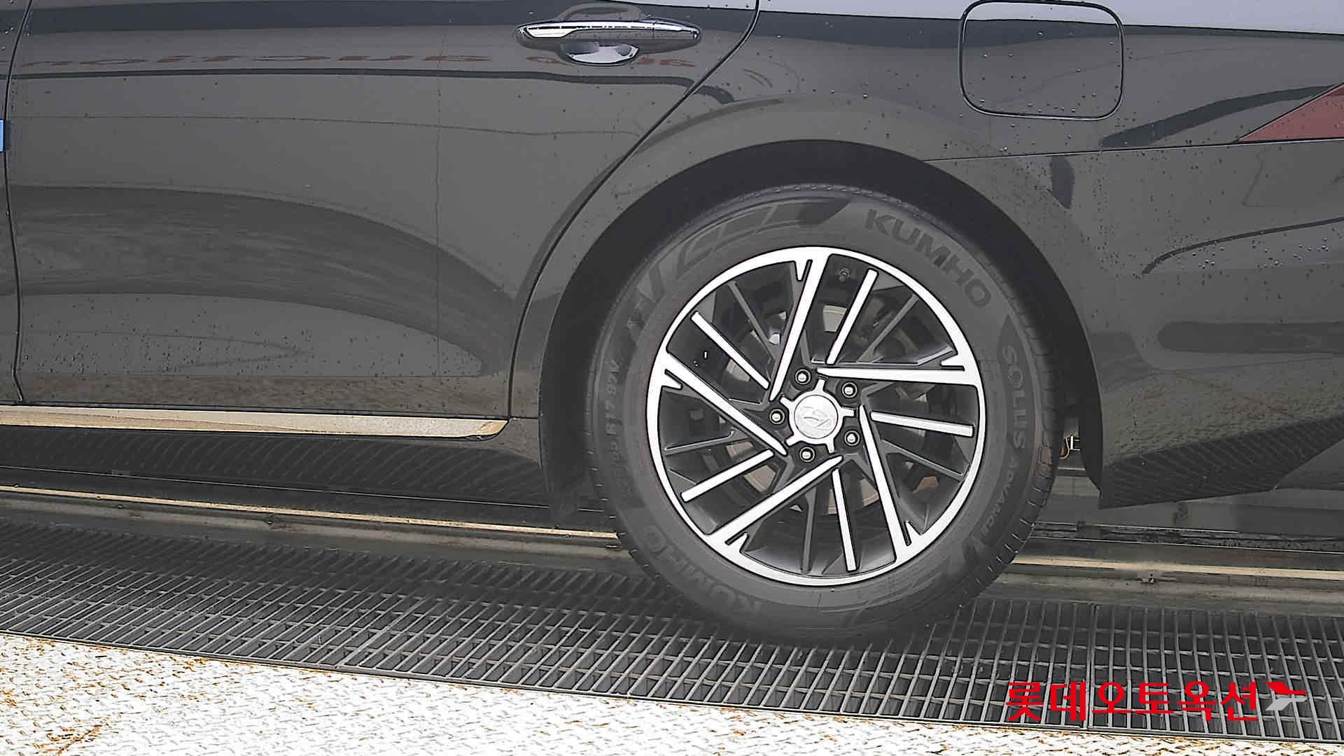 2022 - hyundai grandeur