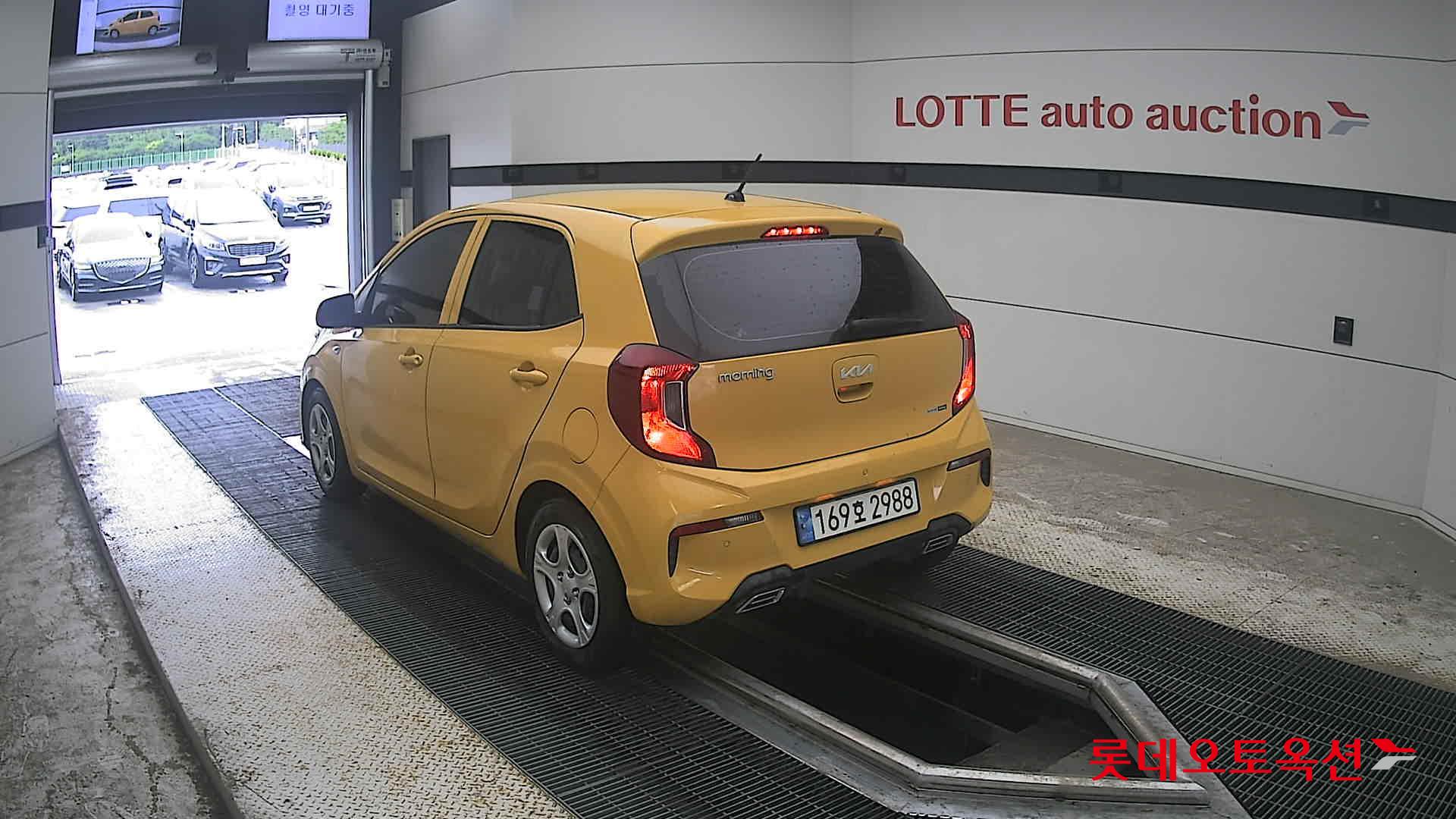 2022 - kia morning