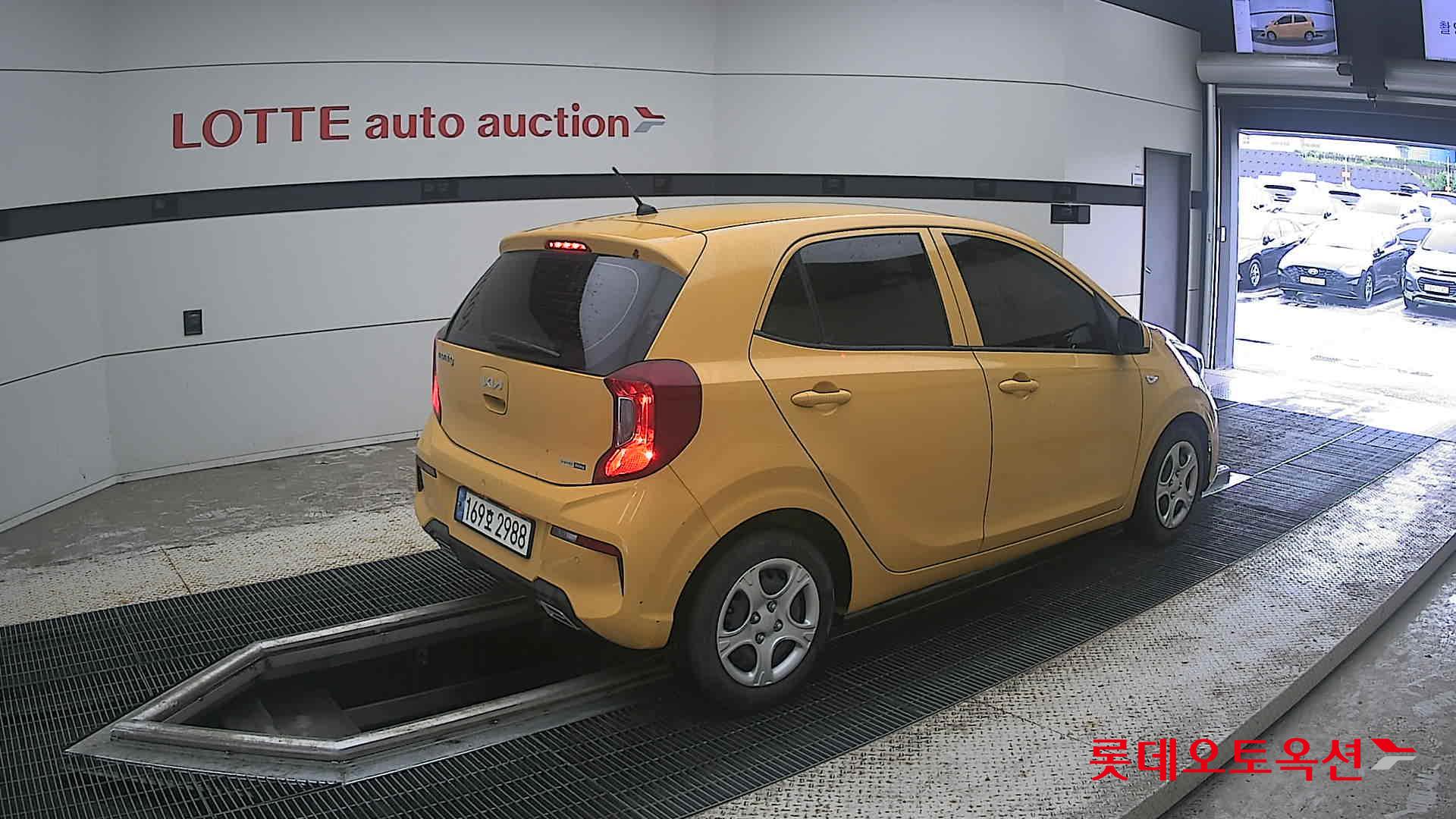 2022 - kia morning