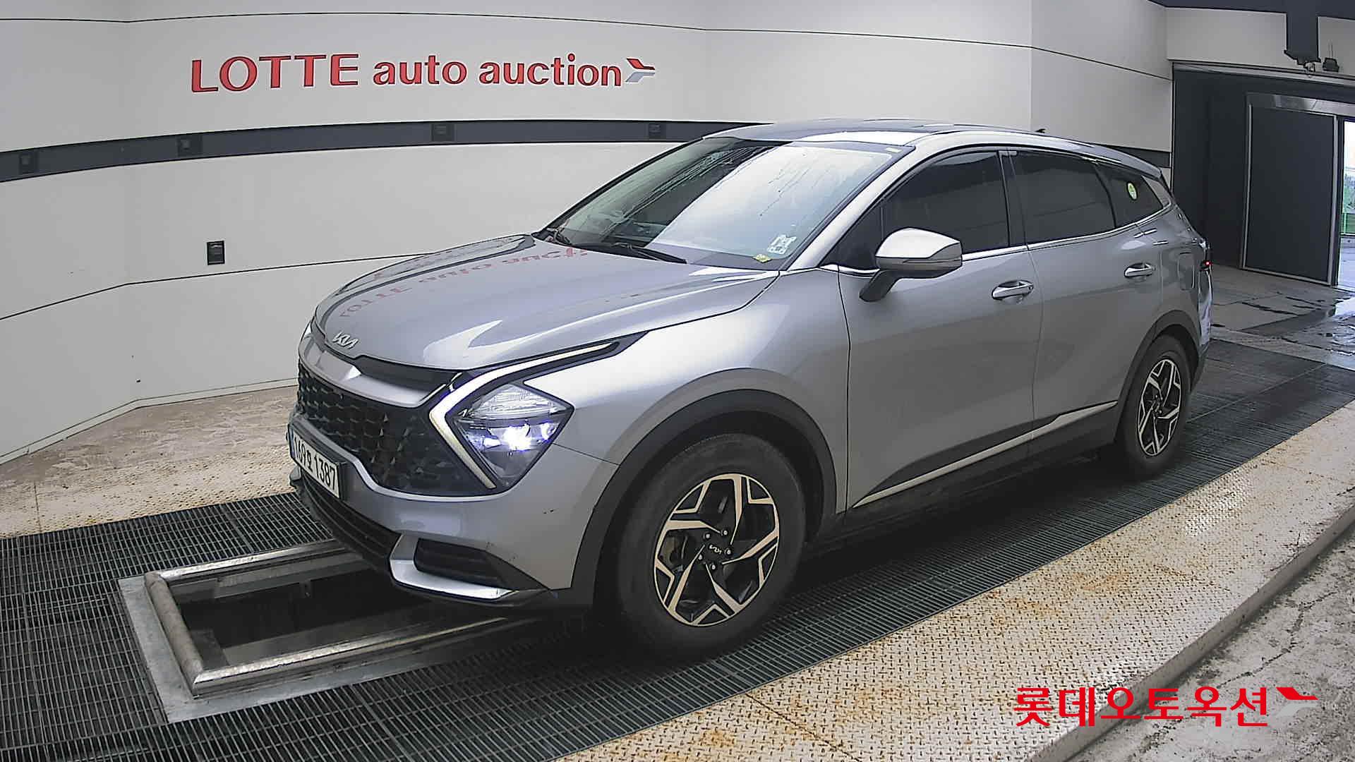 2022 - kia sportage