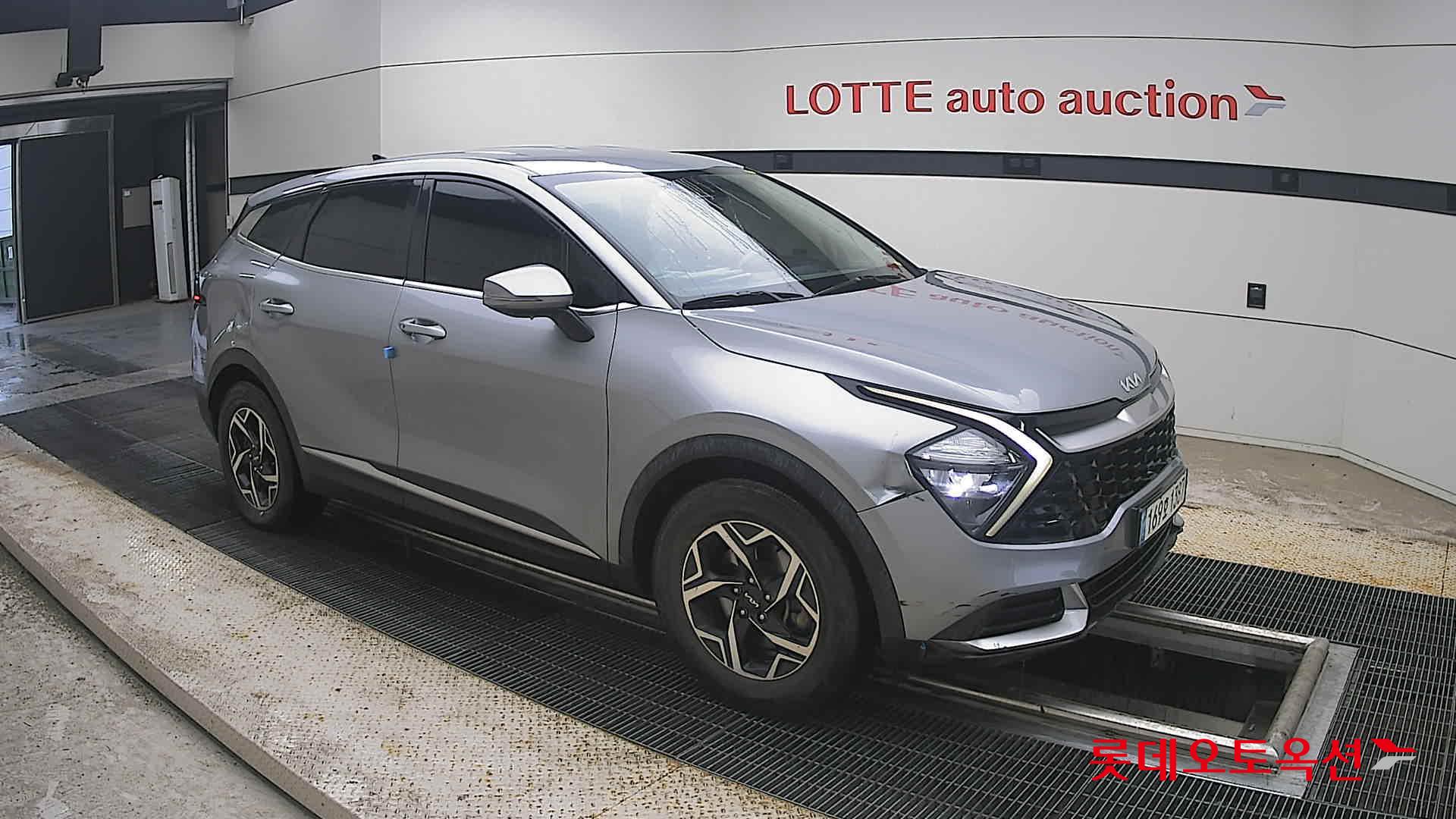 2022 - kia sportage