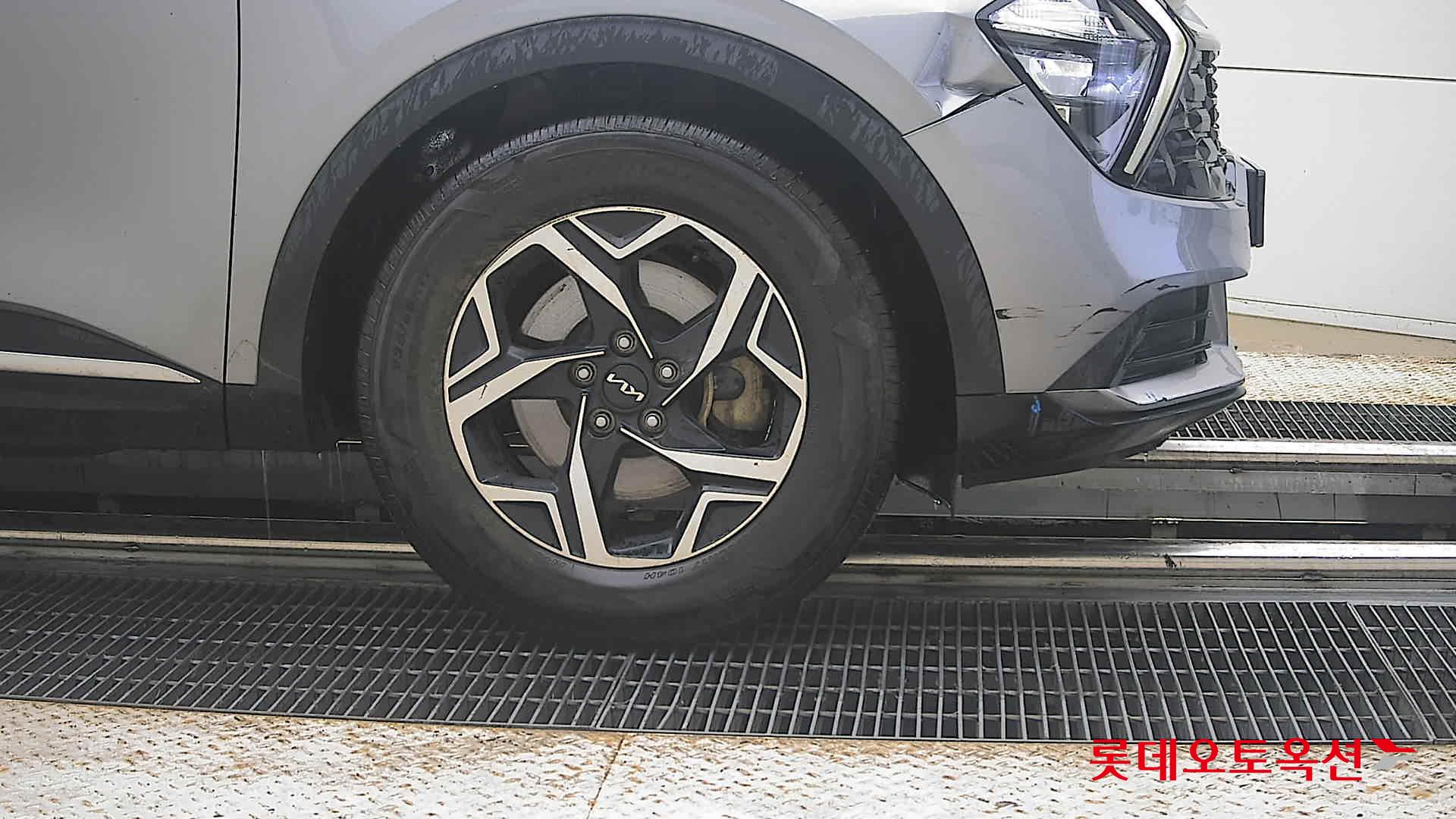 2022 - kia sportage