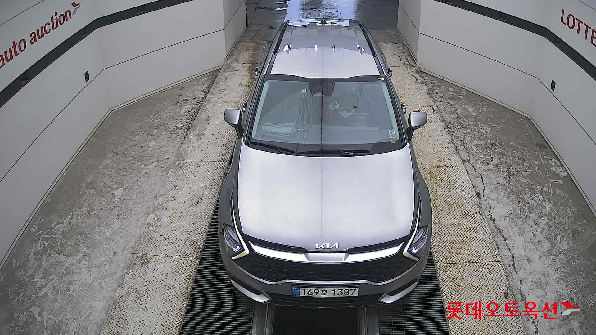 2022 - kia sportage