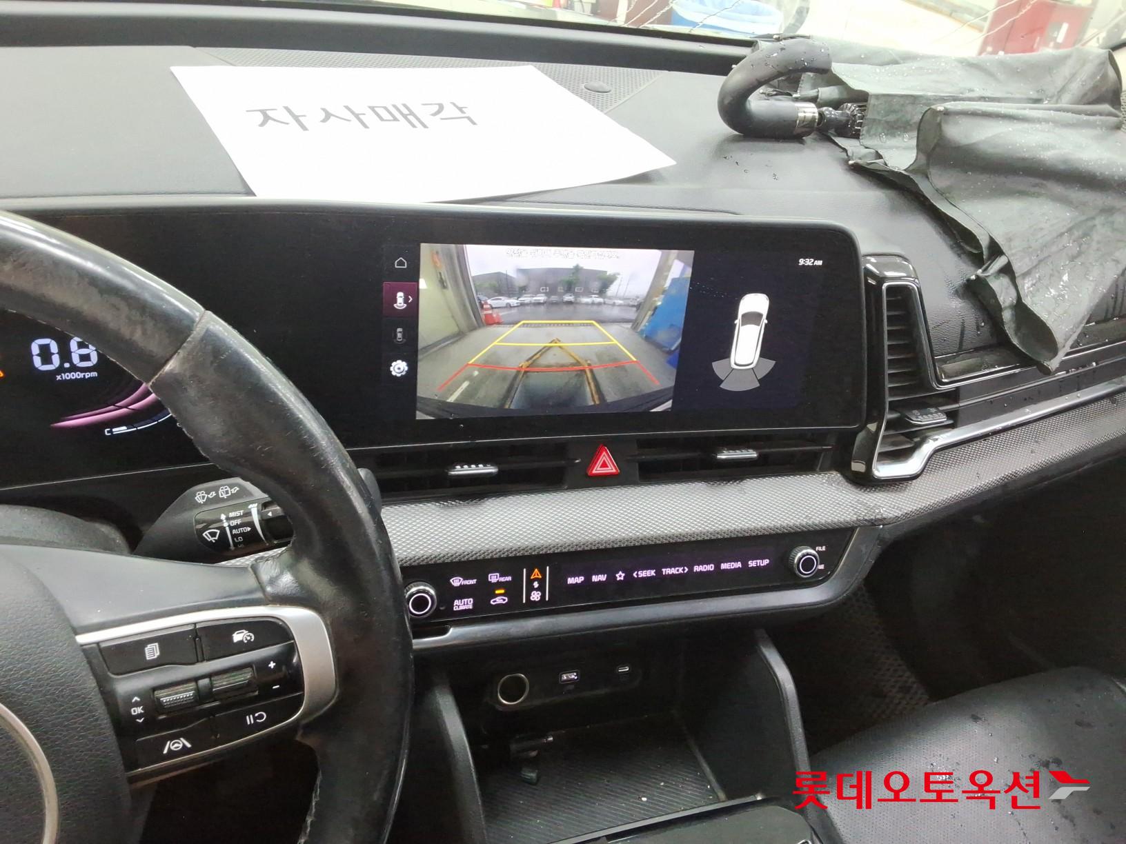 2022 - kia sportage