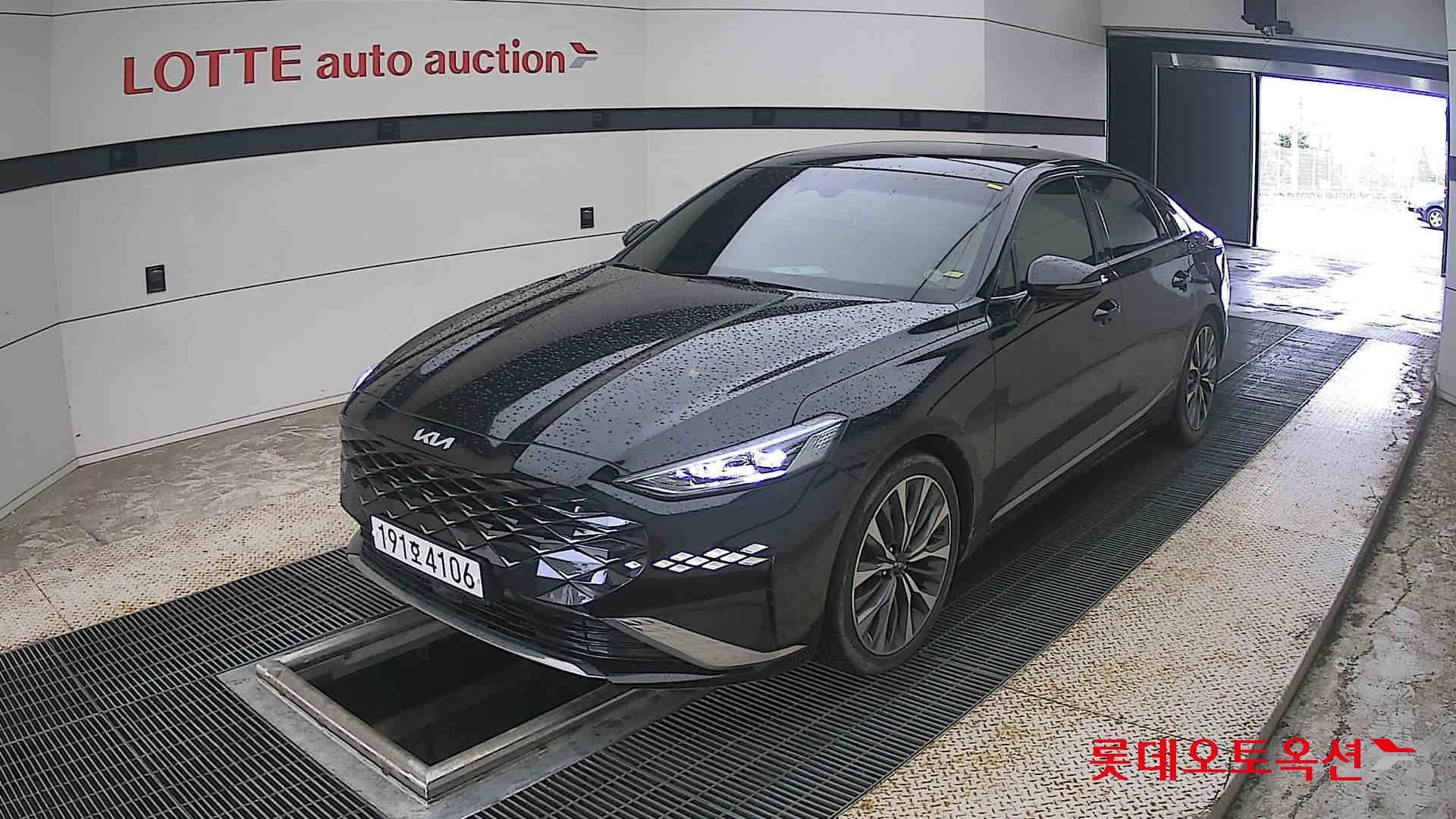 2022 - kia k8