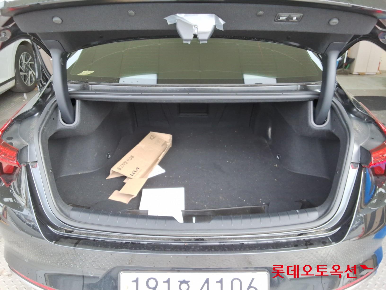 2022 - kia k8