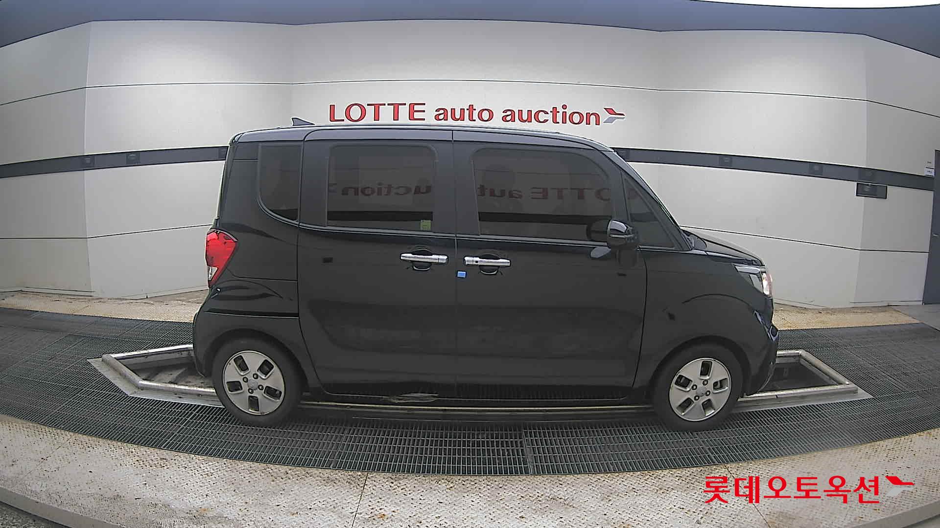 2021 - kia ray
