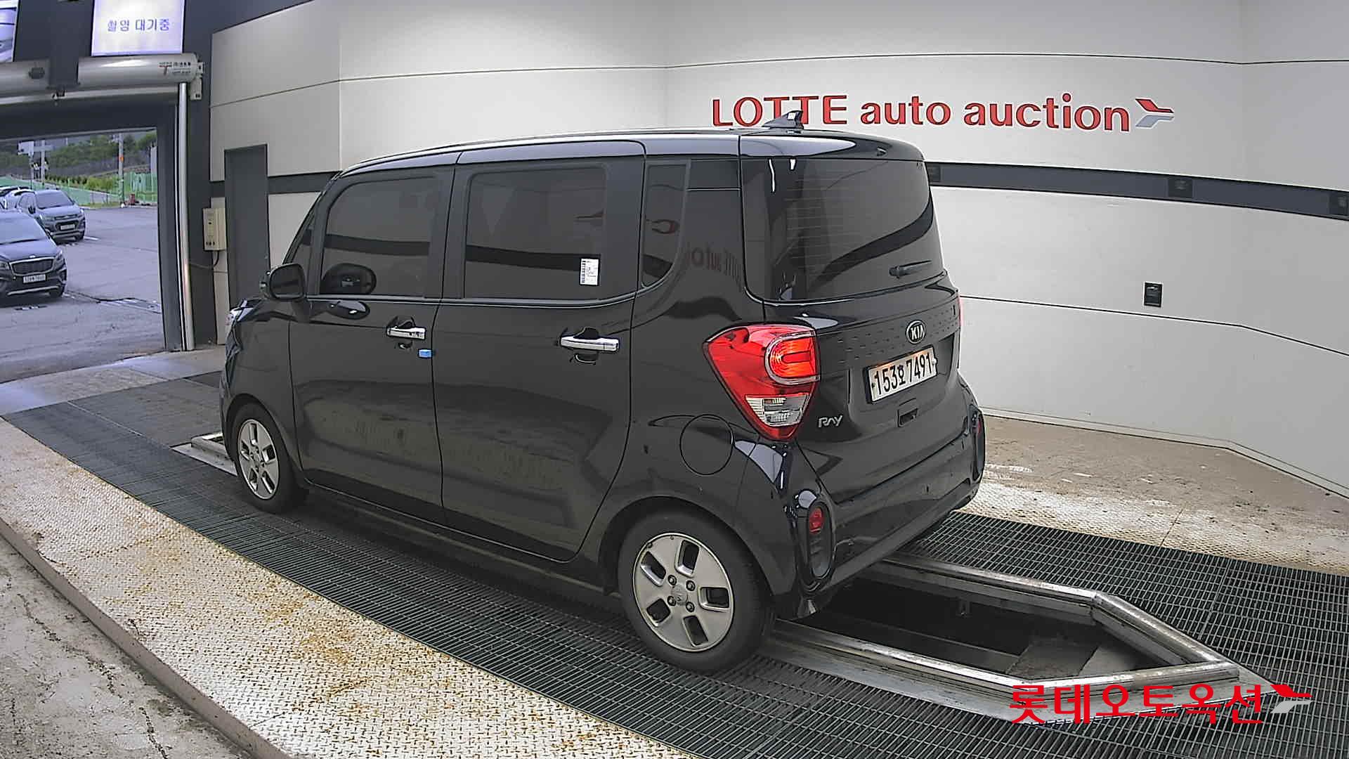 2021 - kia ray