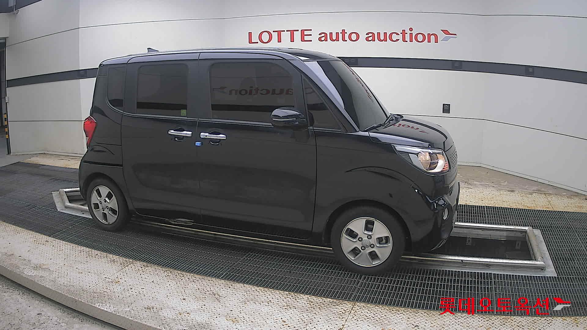 2021 - kia ray
