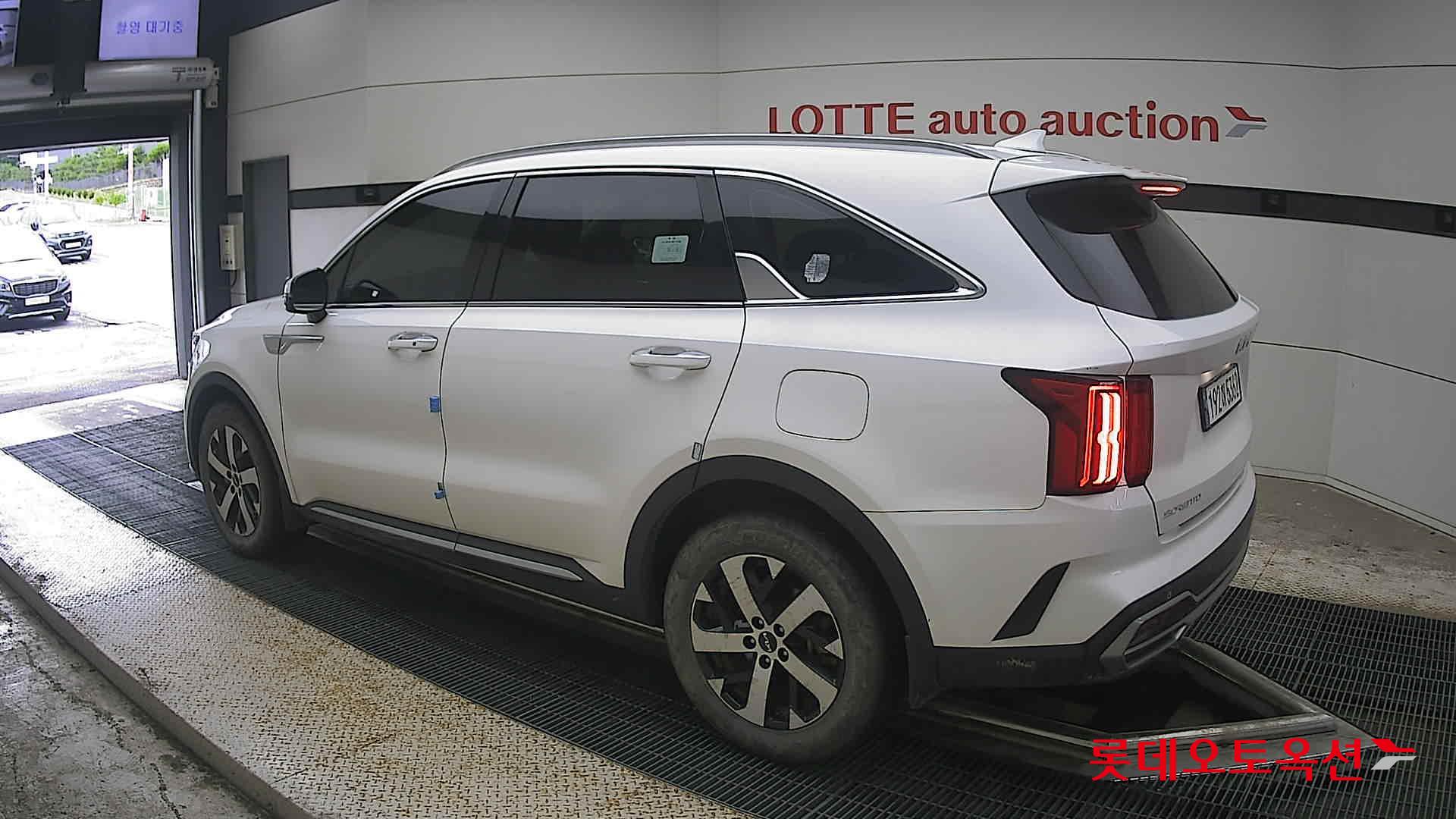 2023 - kia sorento