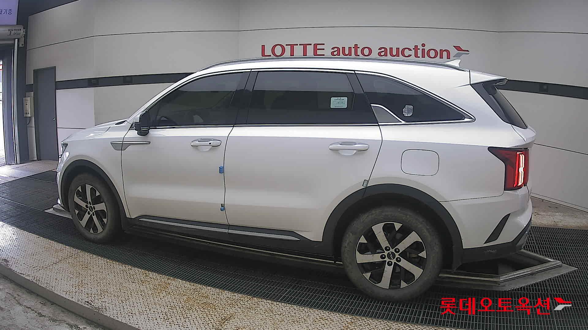 2023 - kia sorento