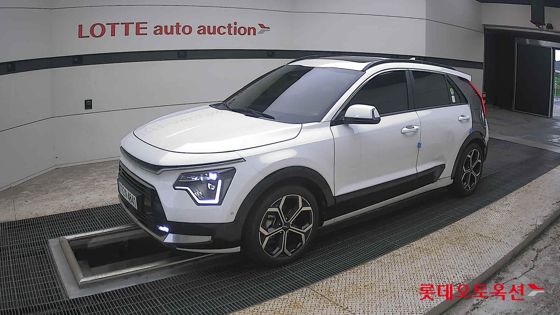 2024 - kia niro
