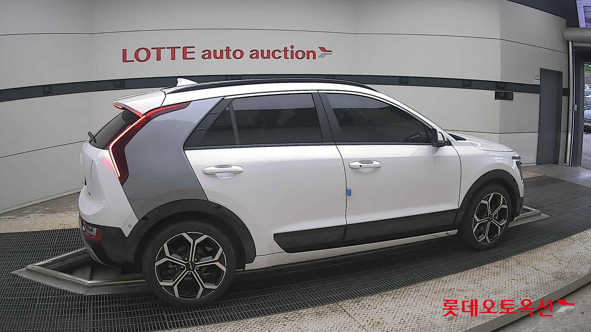 2024 - kia niro