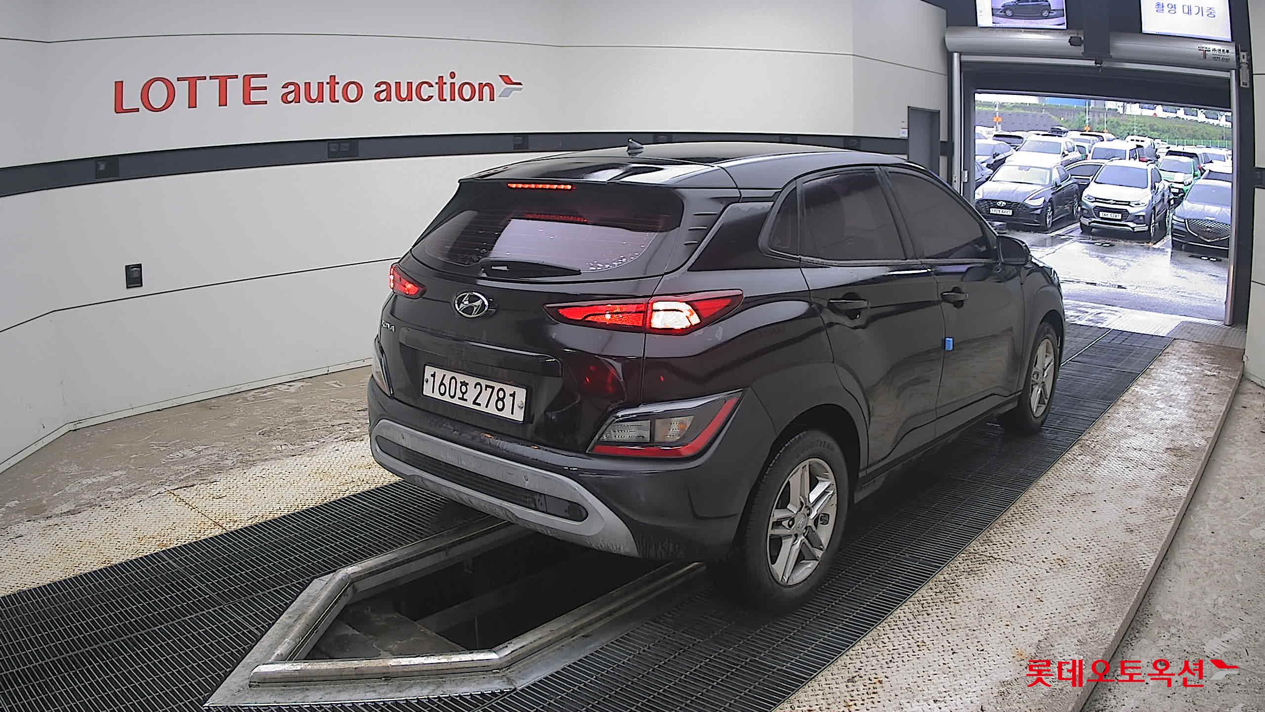 2021 - hyundai kona