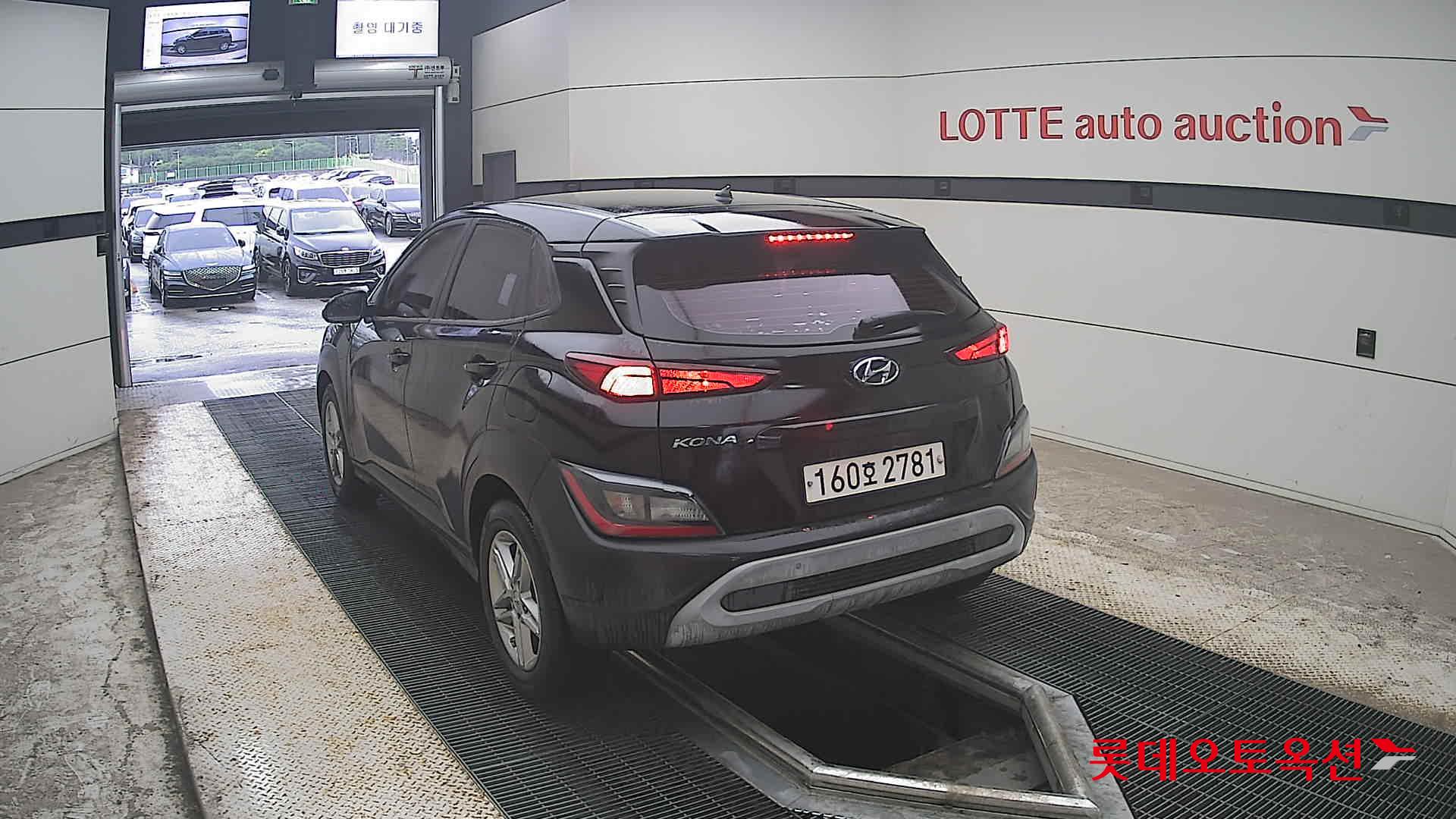 2021 - hyundai kona