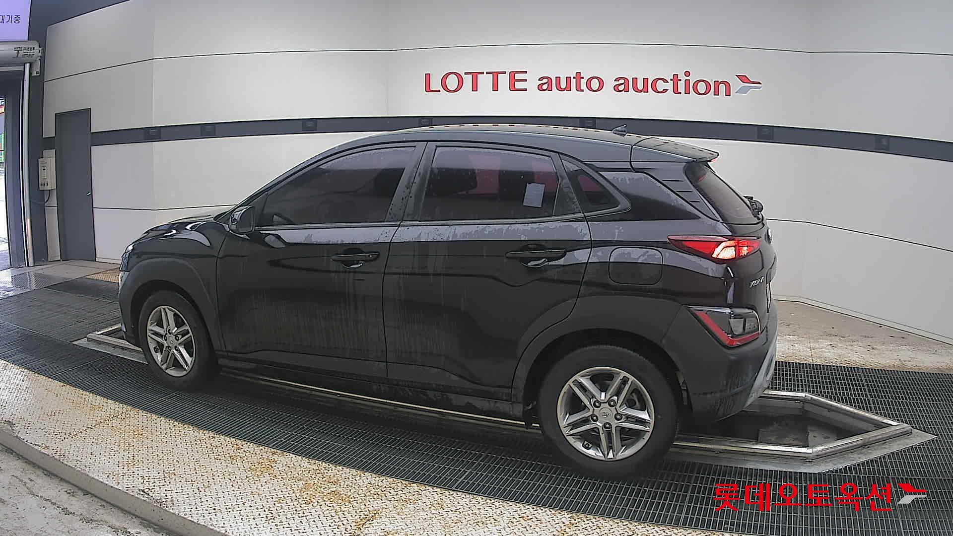 2021 - hyundai kona