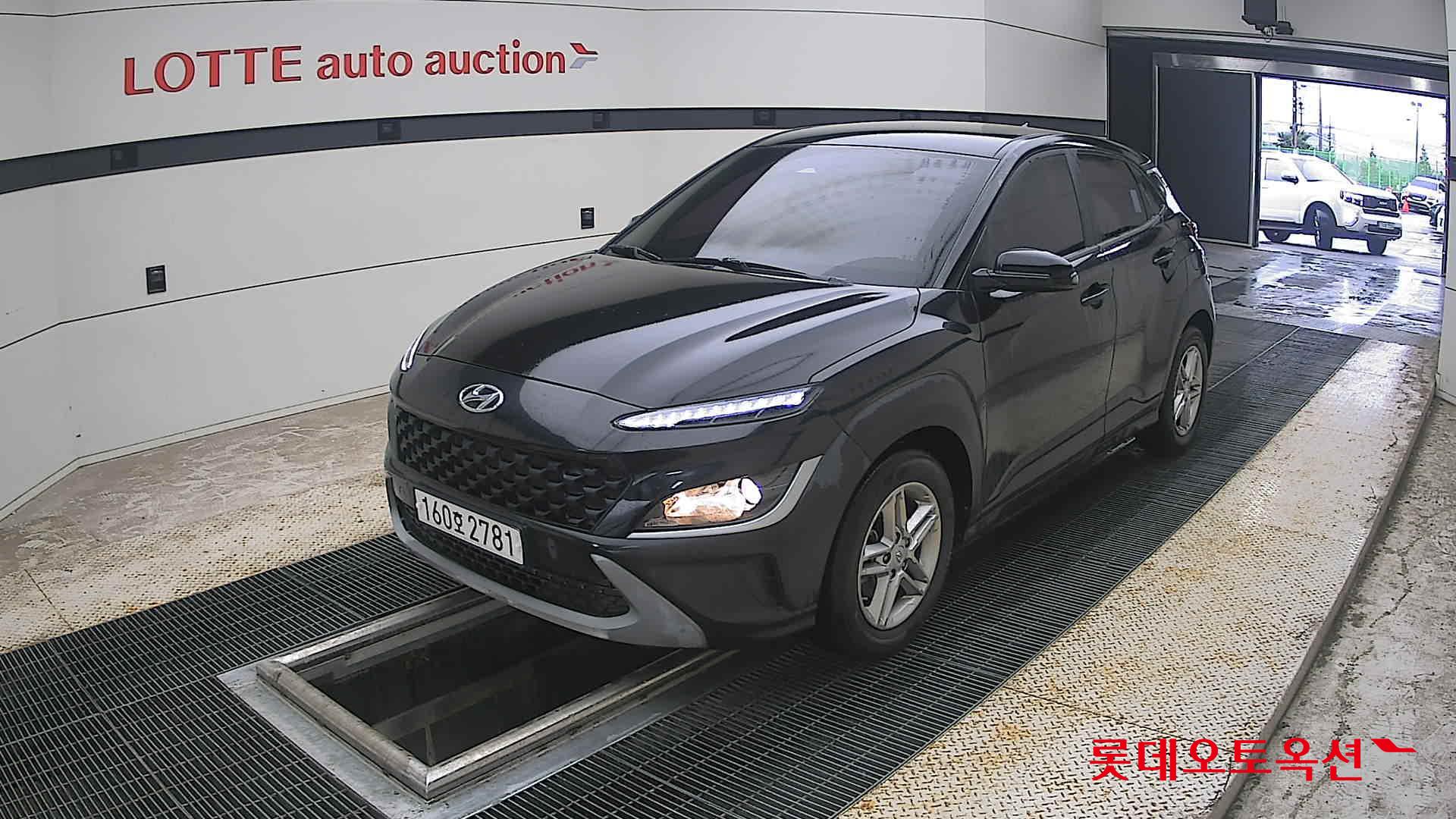 2021 - hyundai kona