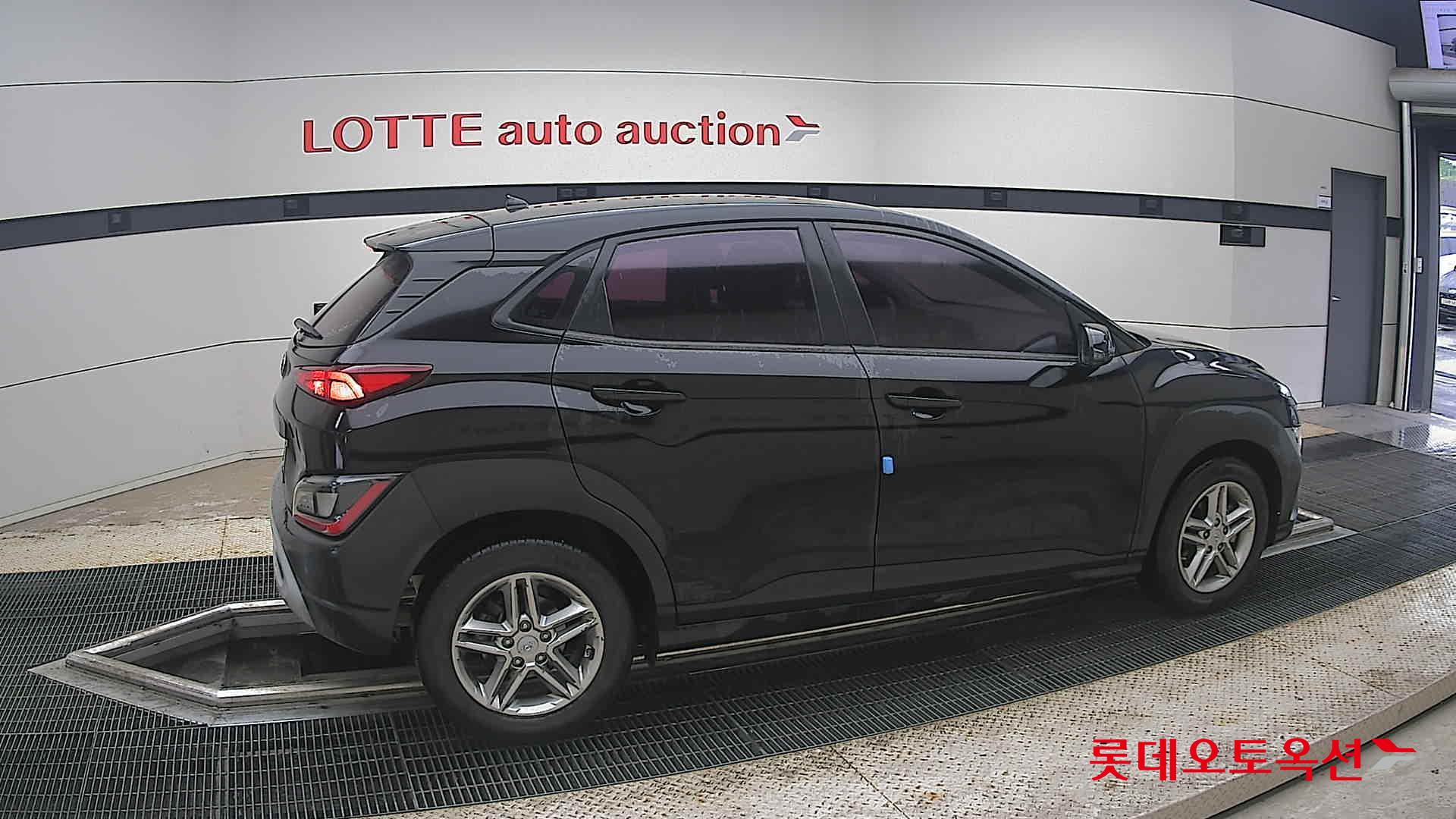 2021 - hyundai kona