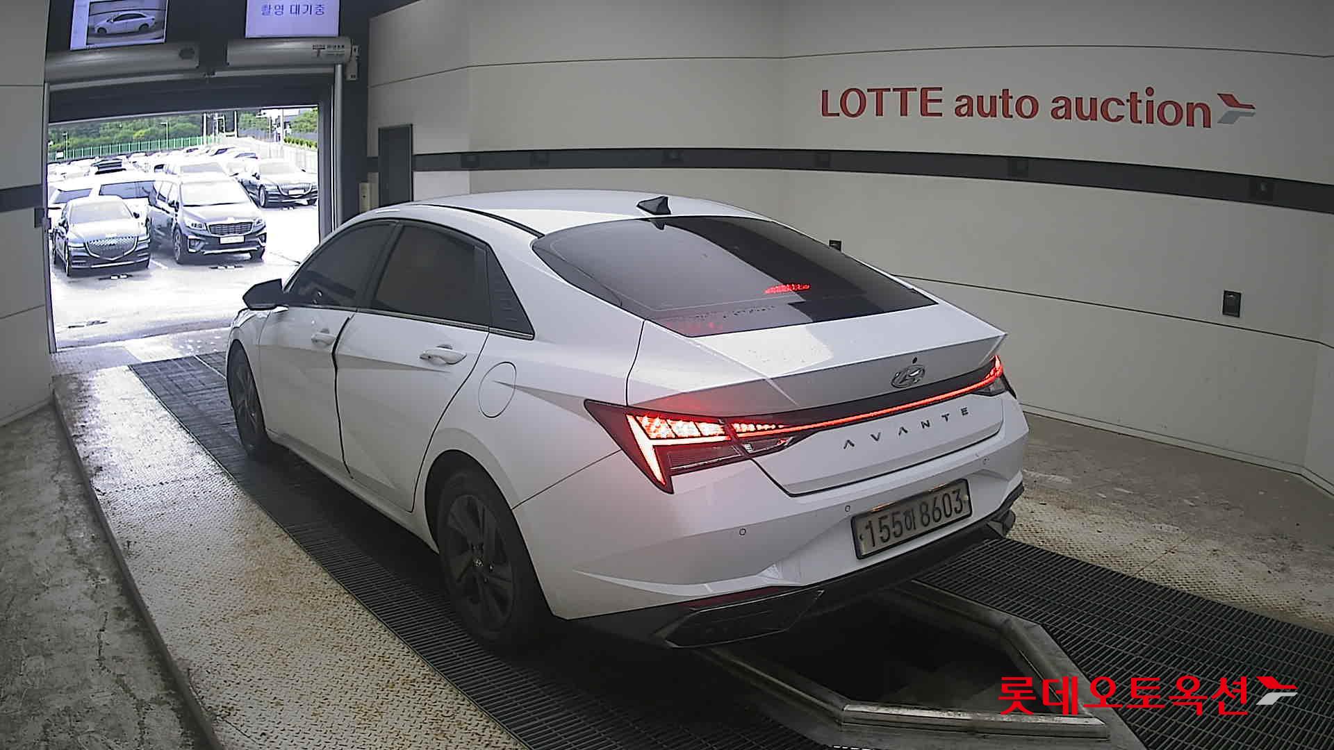 2021 - hyundai avante