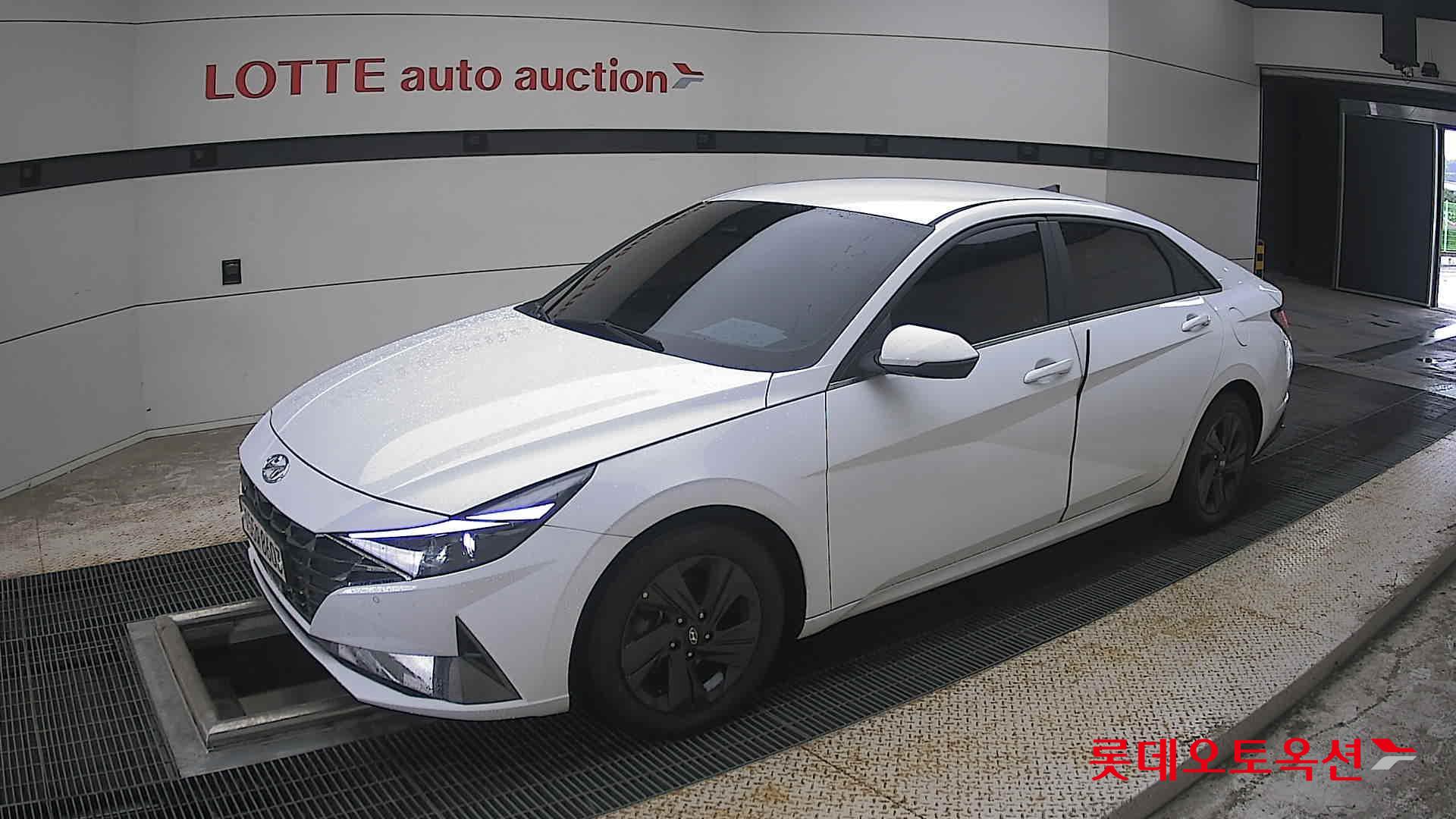 2021 - hyundai avante