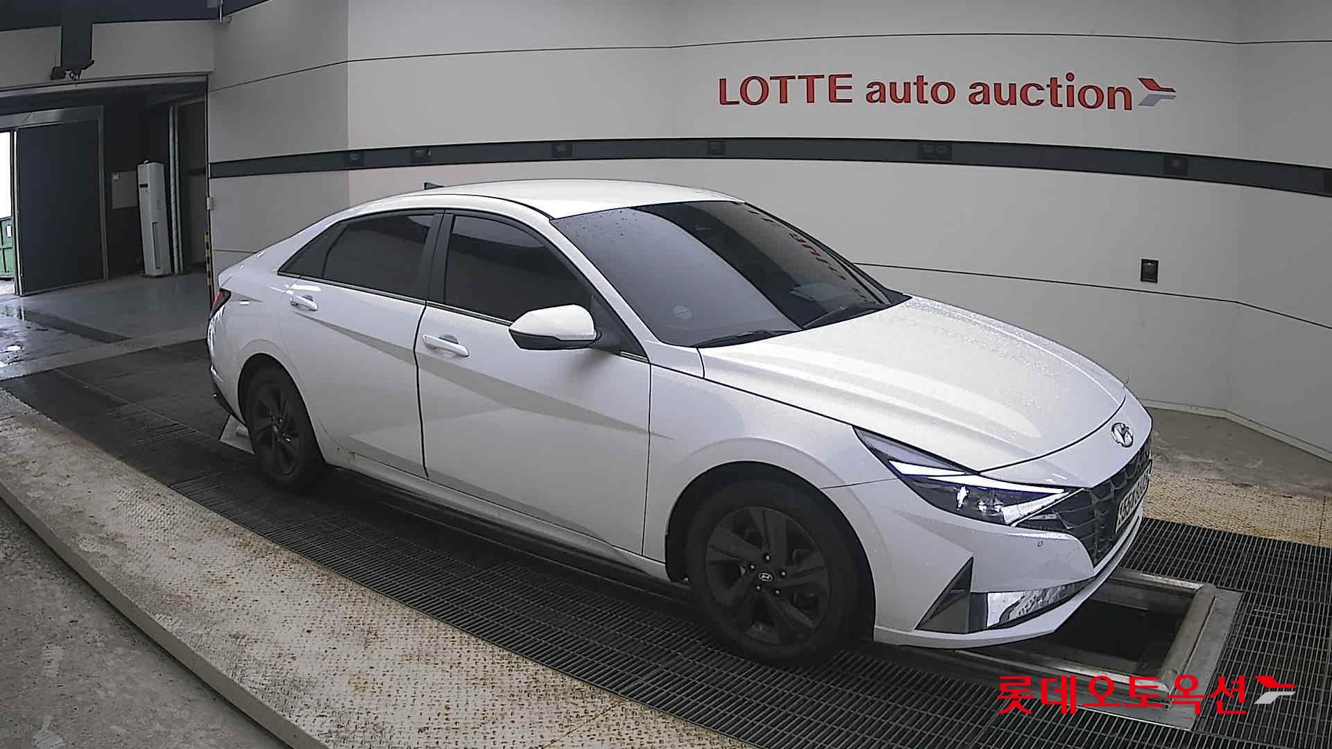 2021 - hyundai avante
