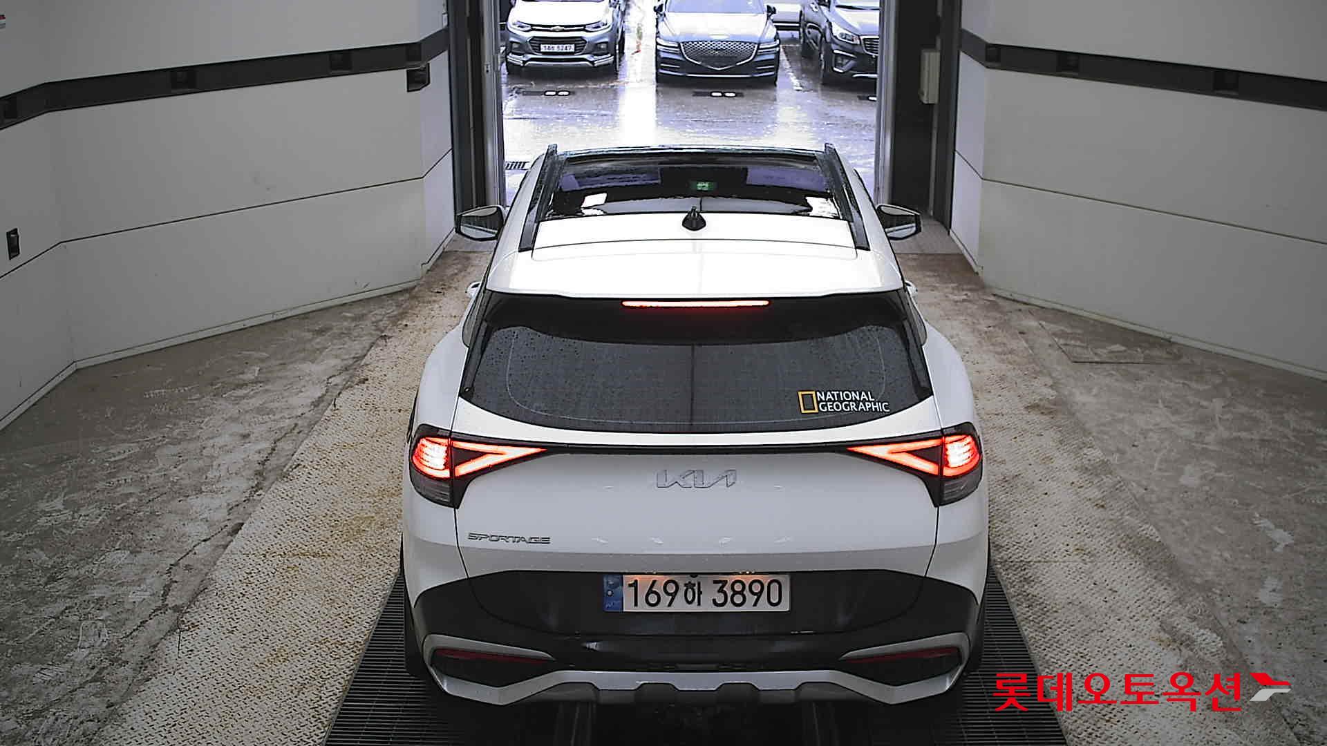 2022 - kia sportage