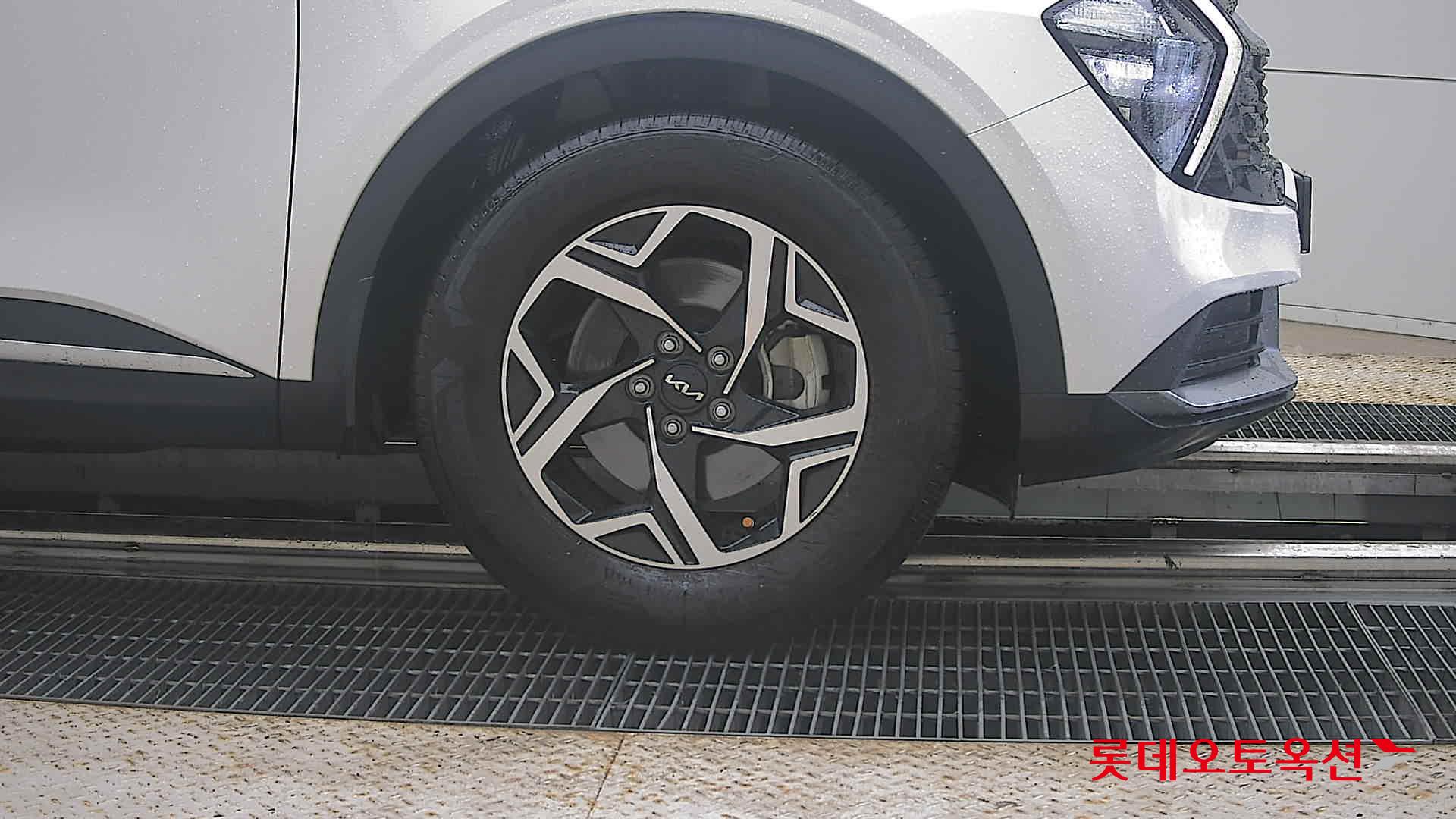 2022 - kia sportage