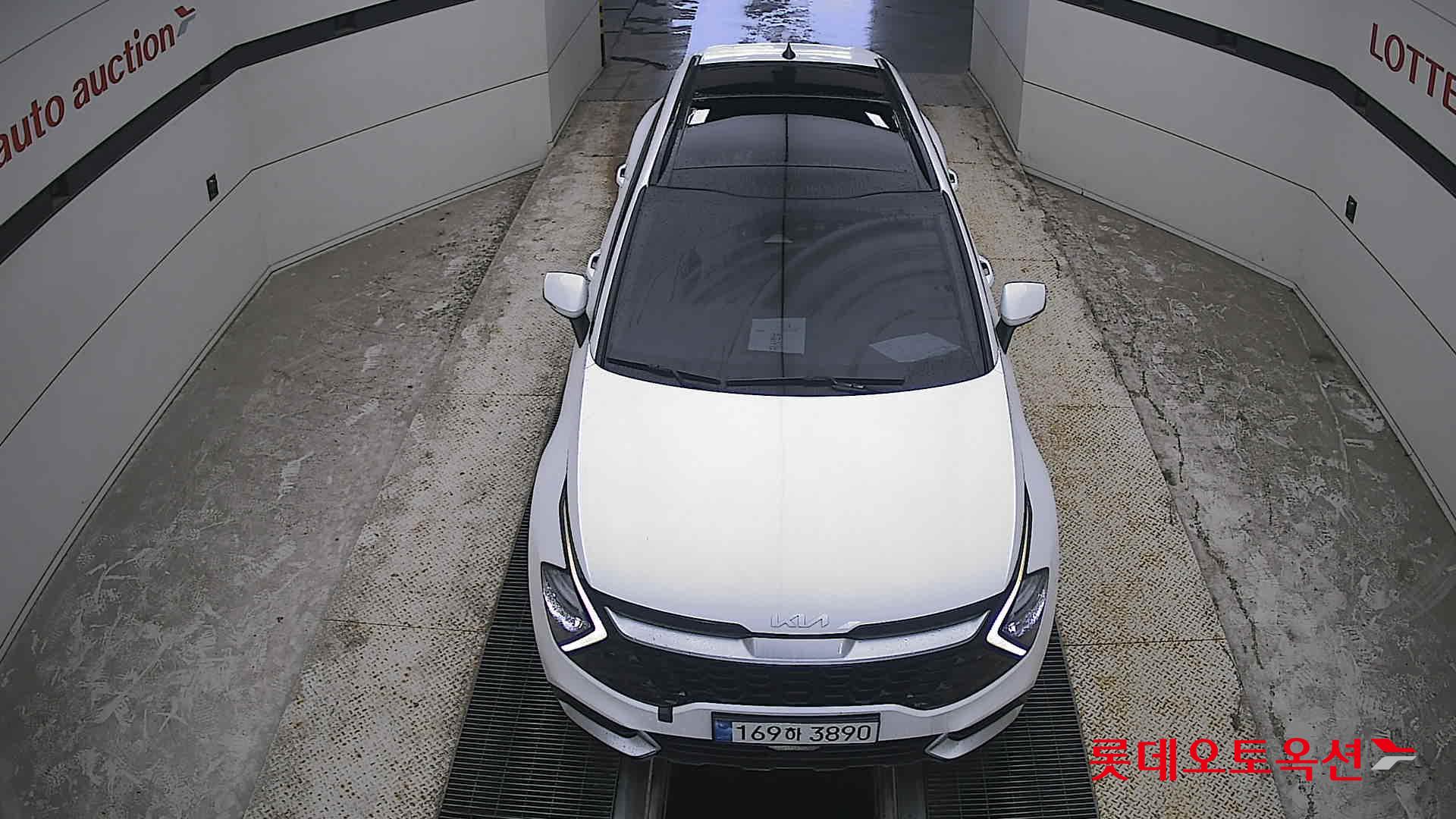2022 - kia sportage