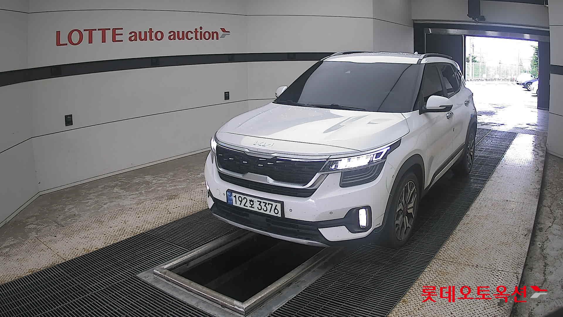 2023 - kia seltos
