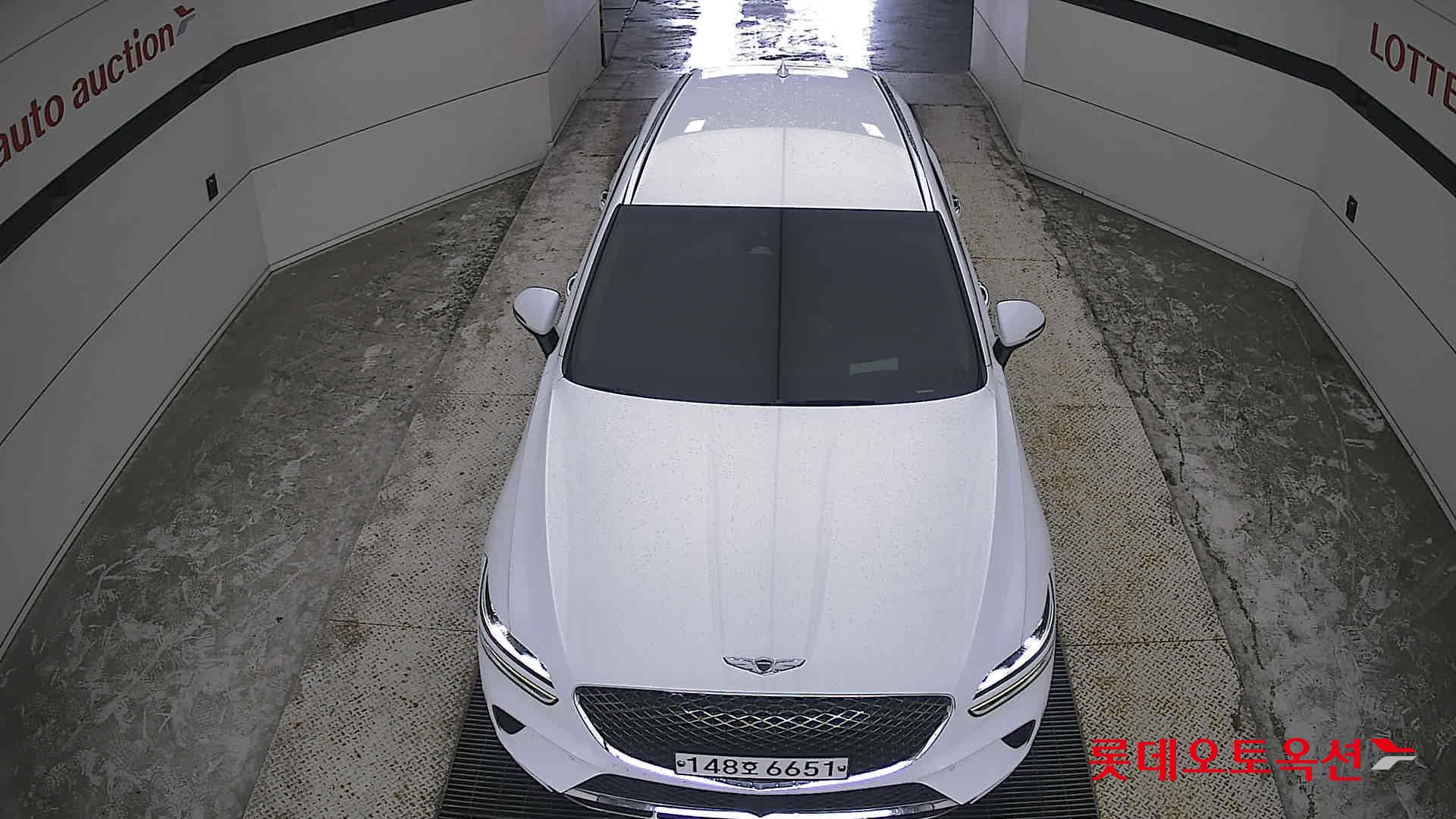 2021 - genesis gv70