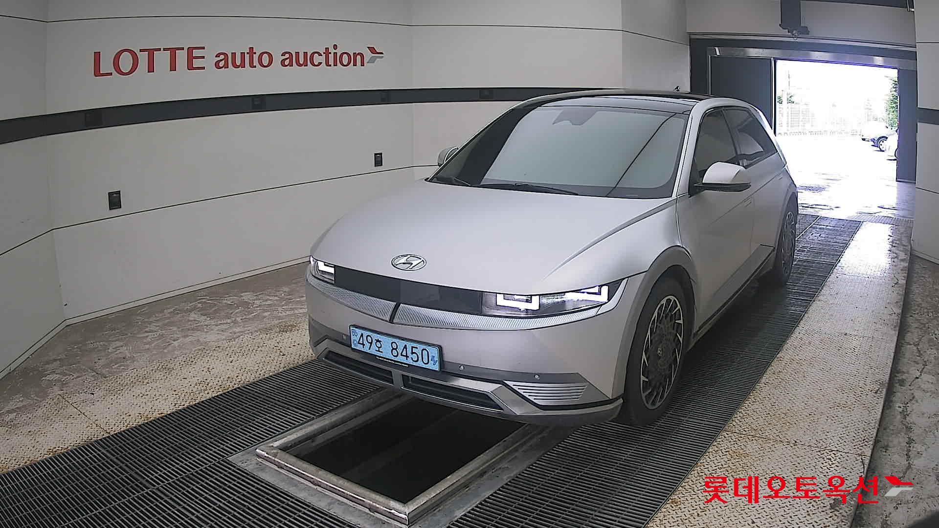 2022 - hyundai ioniq