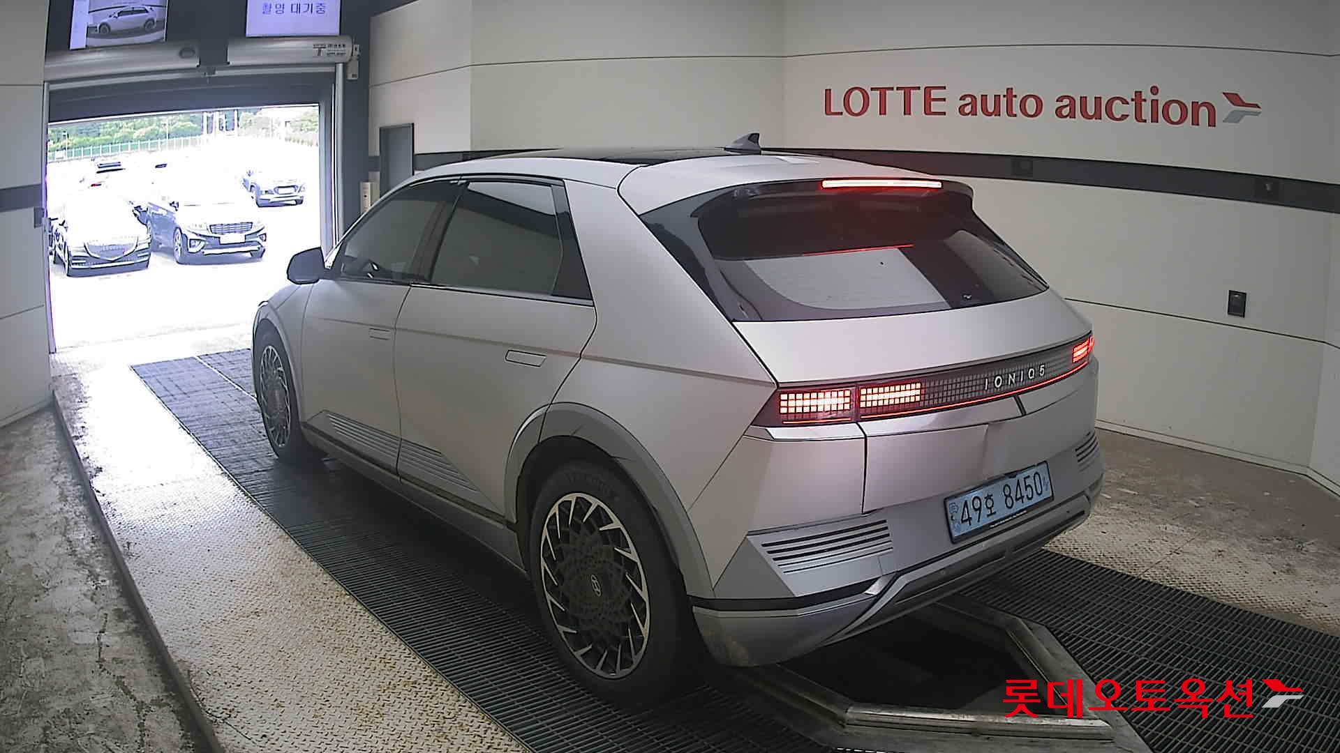 2022 - hyundai ioniq
