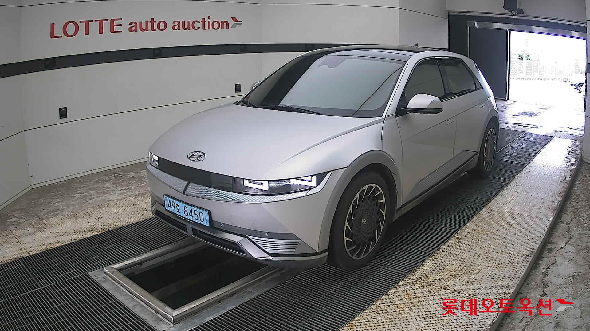 2022 - hyundai ioniq