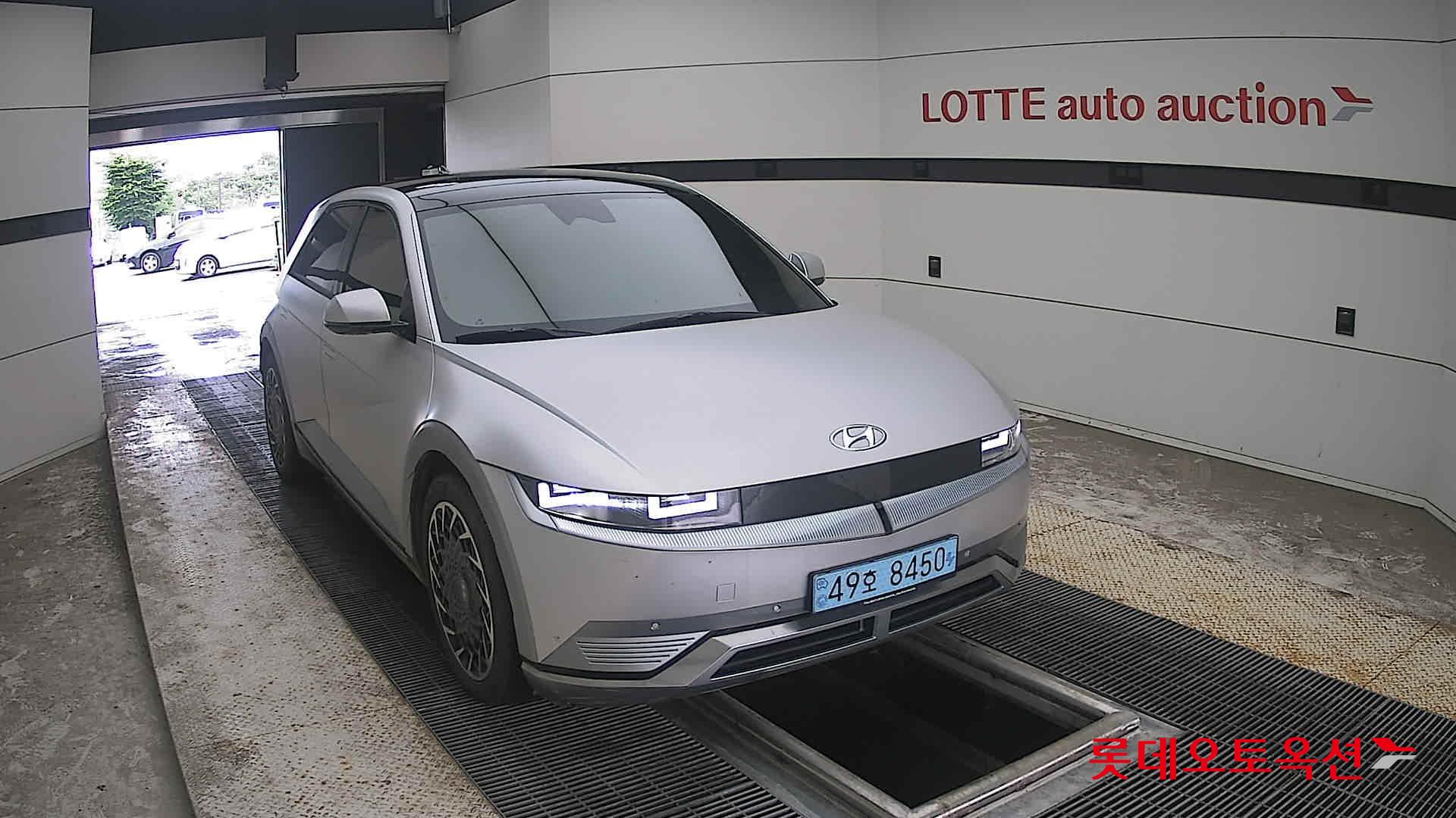 2022 - hyundai ioniq
