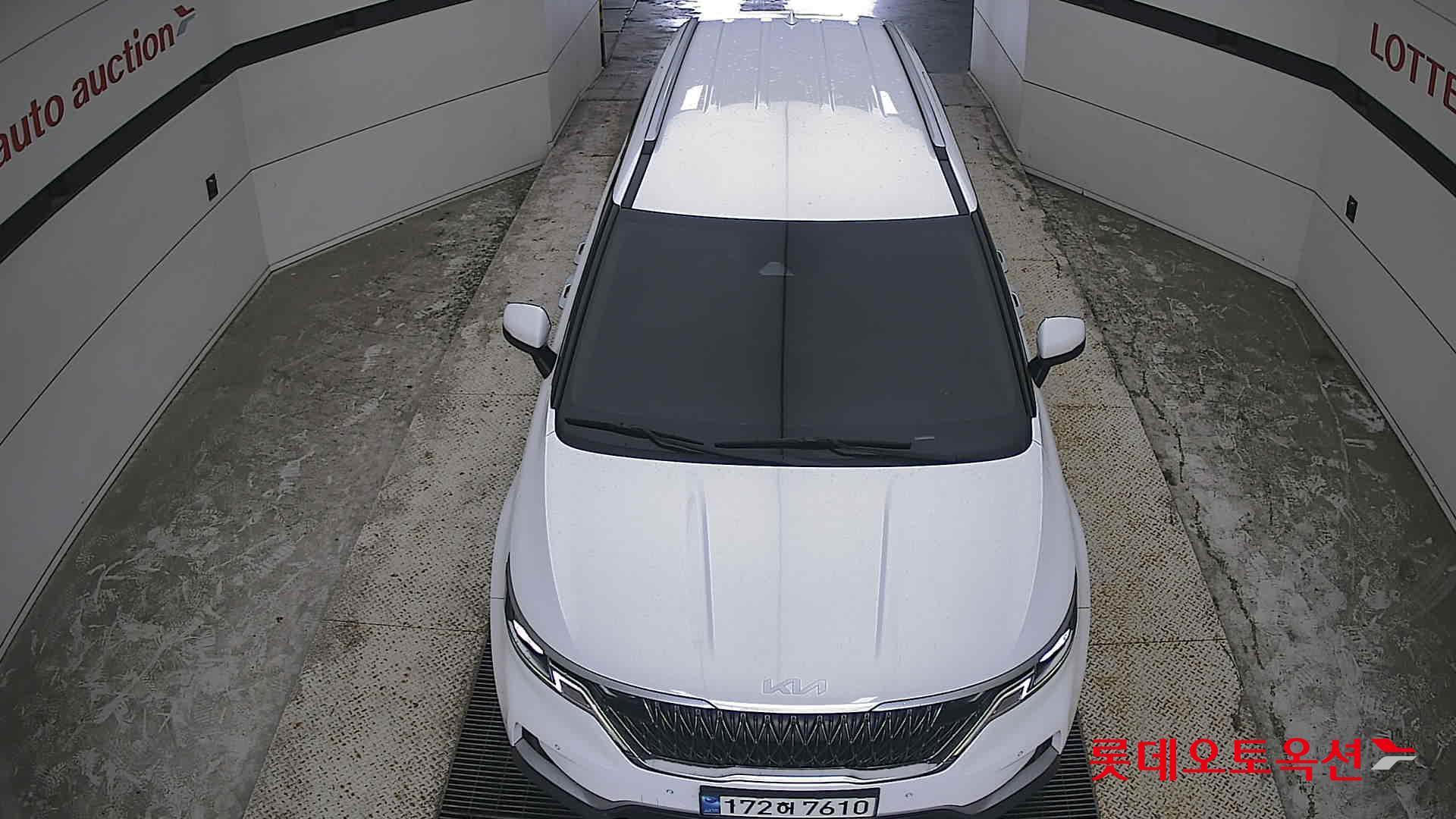 2023 - kia carnival