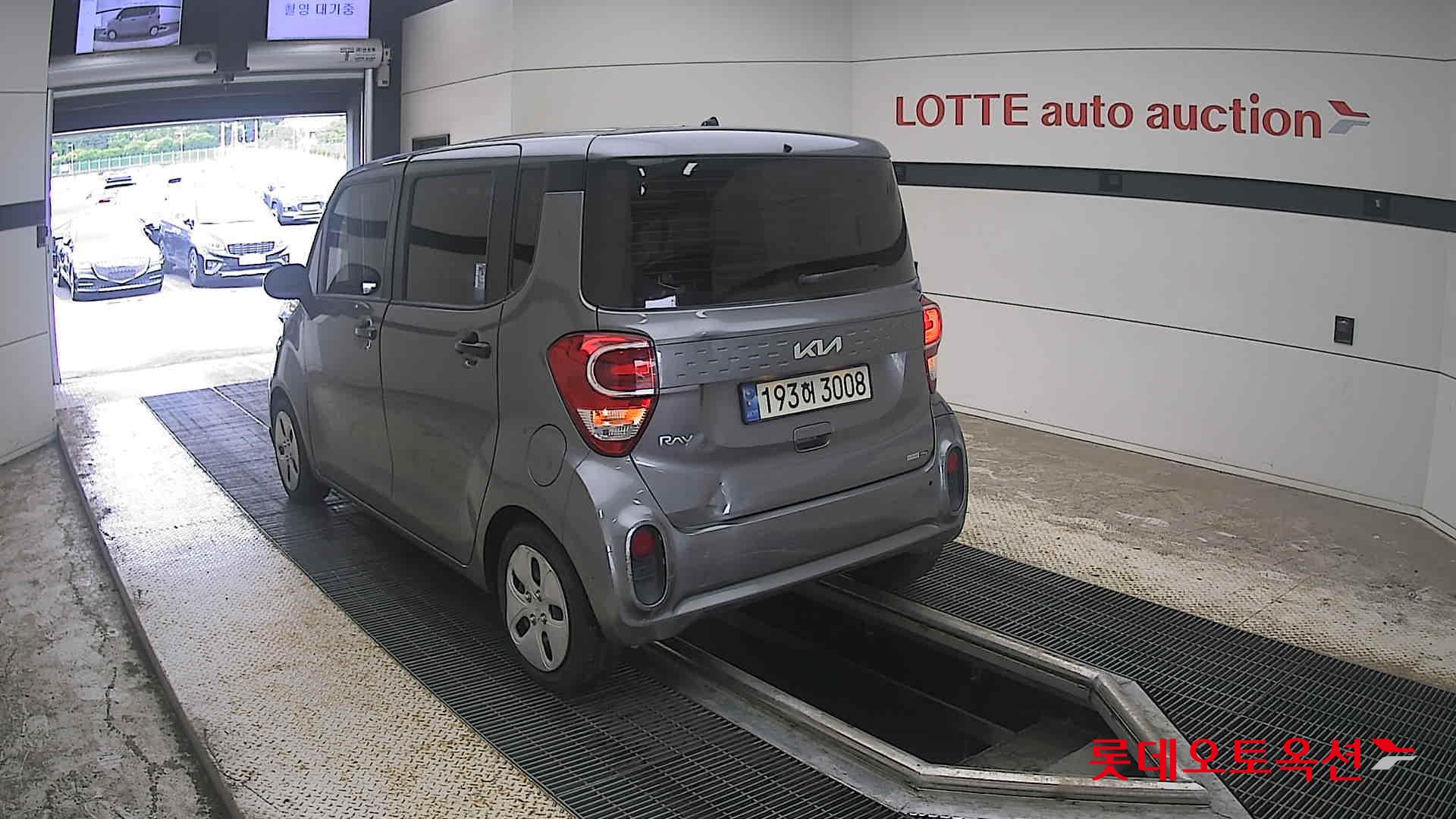 2022 - kia ray