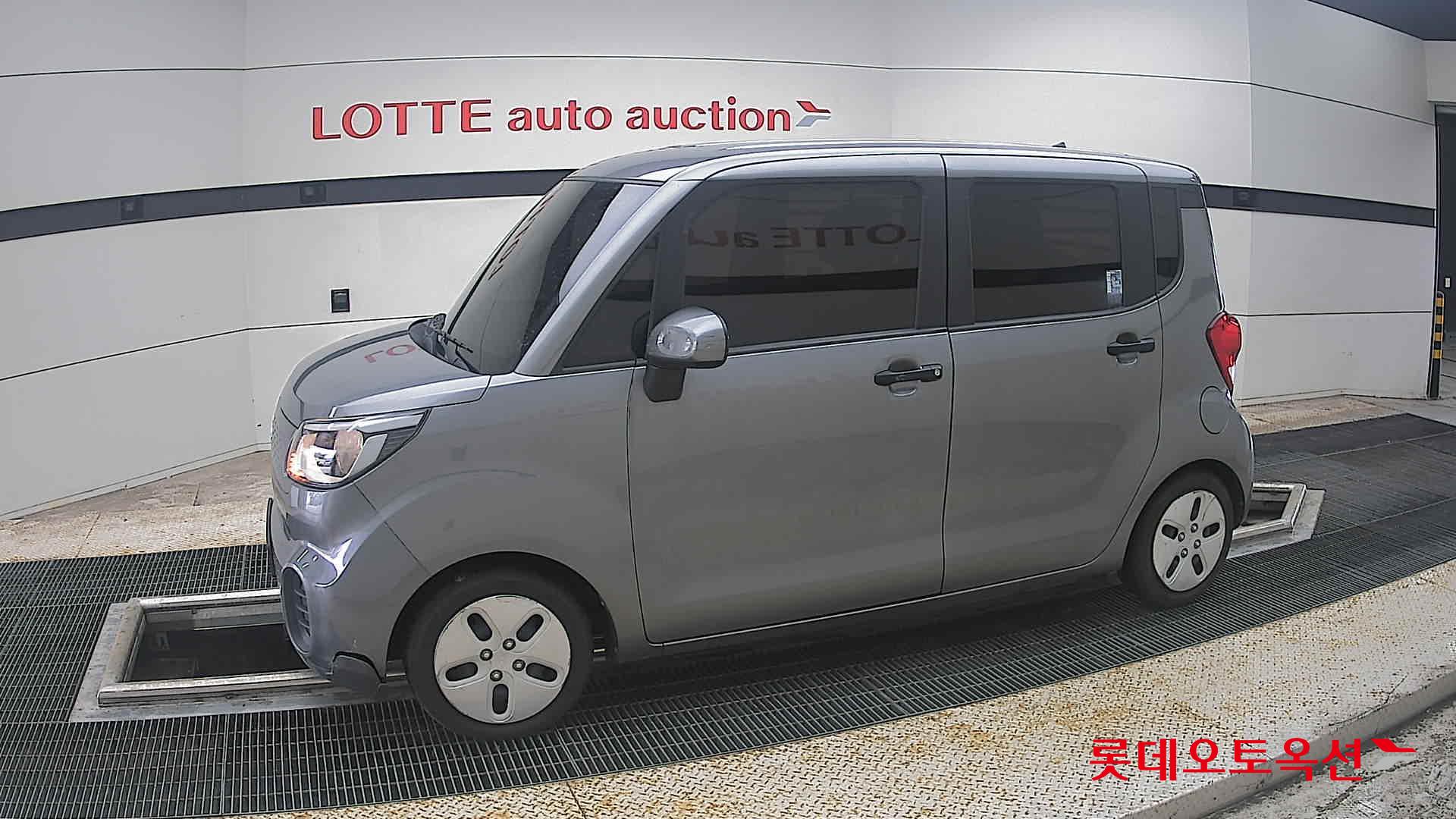 2022 - kia ray