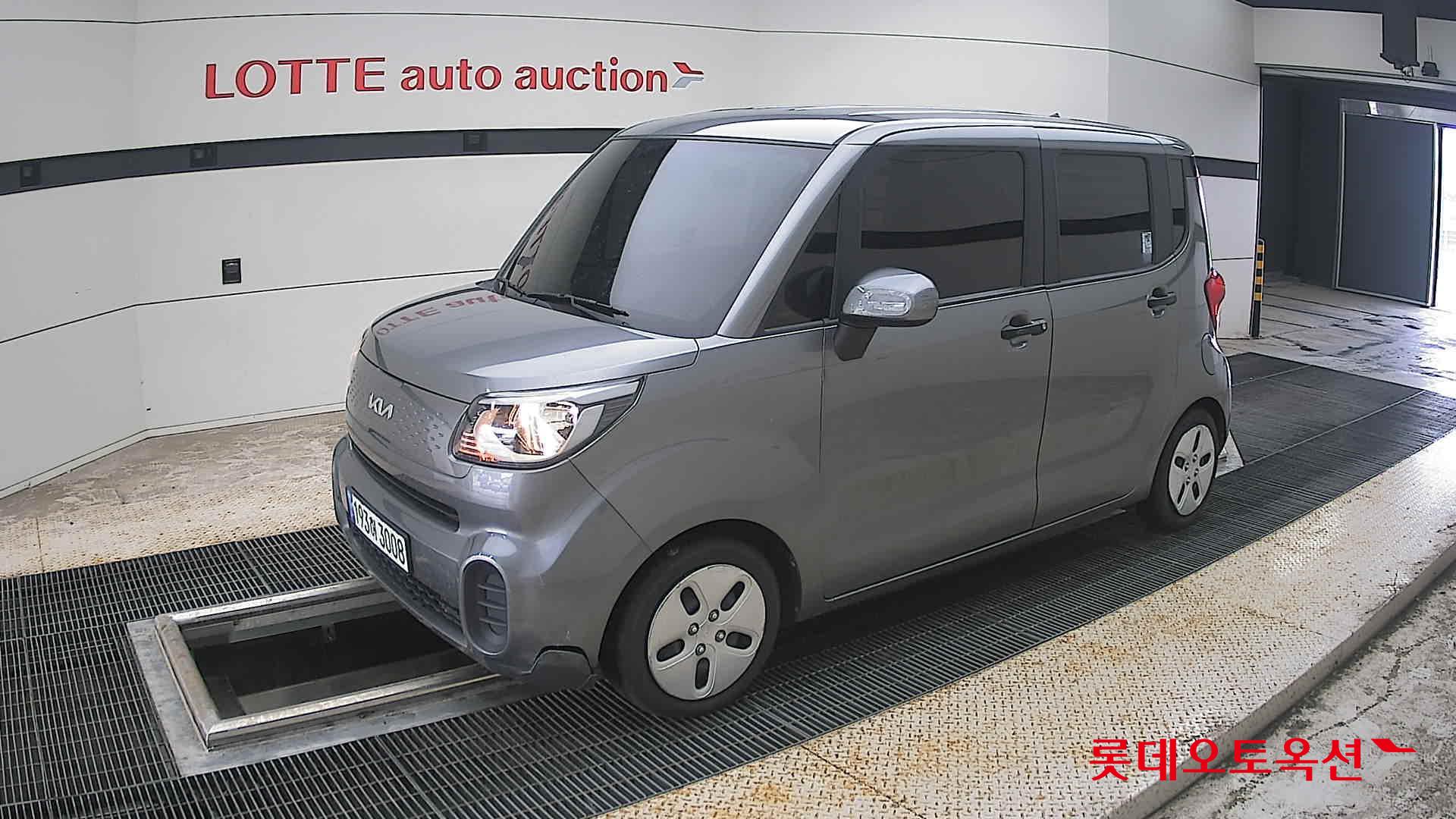 2022 - kia ray