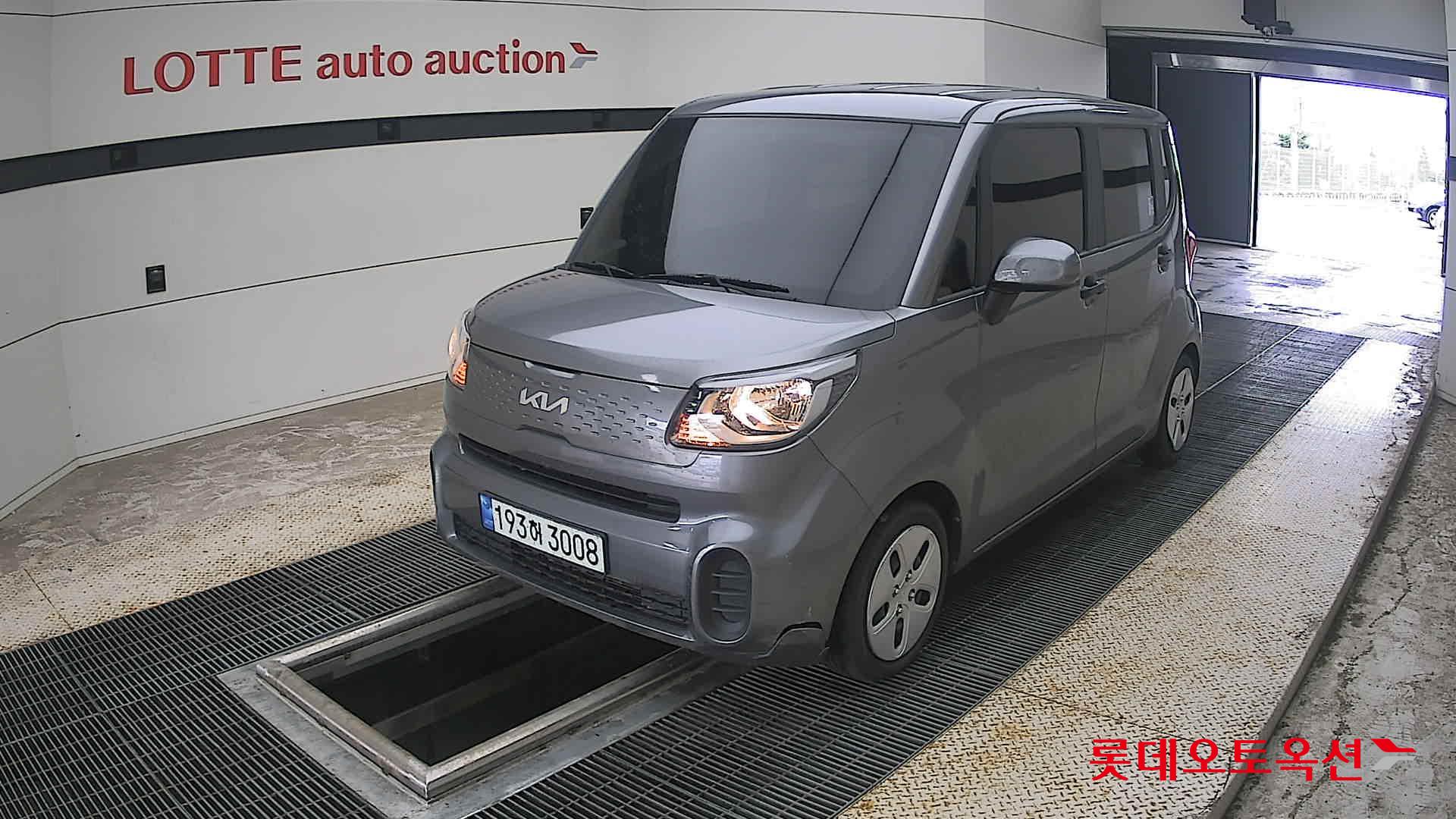 2022 - kia ray